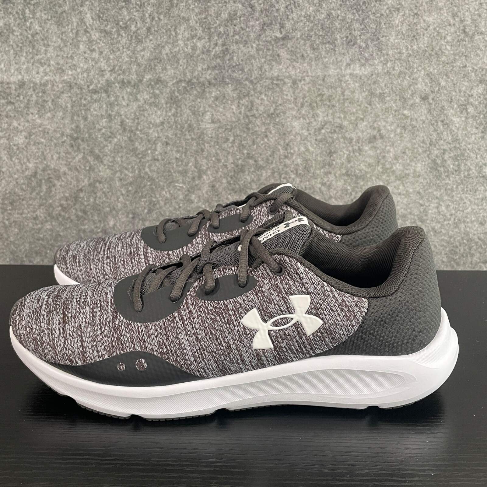 Under Armour Sneakers Men’s Size 10 Charged Pursuit 3 Twist Jet Gray UA Shoes