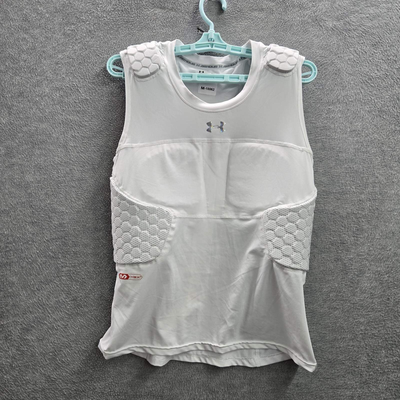 Under Armour Men Activewear Top L White Heatgear Padded Compression Shirt Logo