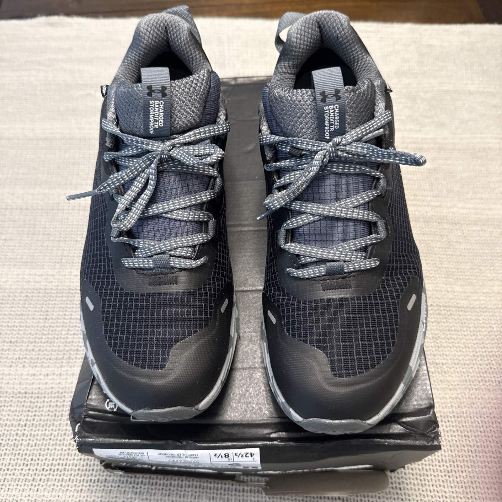 Under Armour 3024725 Men’s UA Charged Bandit Trail 2 Speckle Hiking Shoes,Black