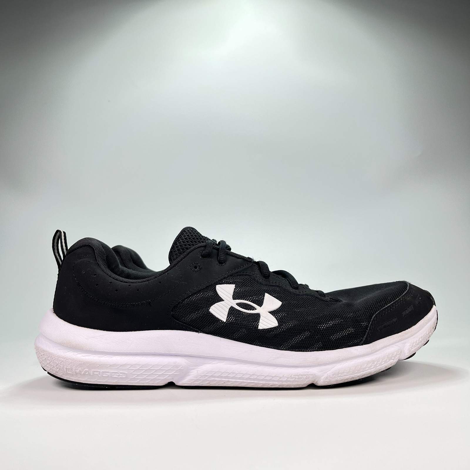 Under Armour Charged Assert 10 Black White Running Shoes 3026175-001 Men’s Sz 14