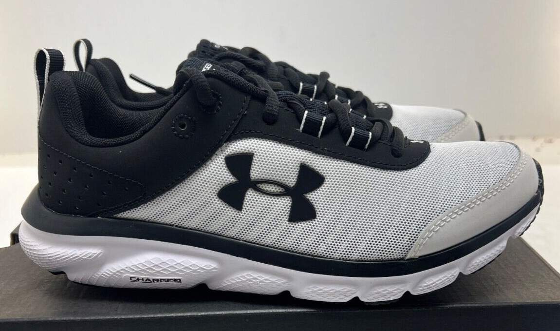 UNDER ARMOUR Men’s UA Charged Assert 8 White / Black  3021952-110 NWD Free Ship