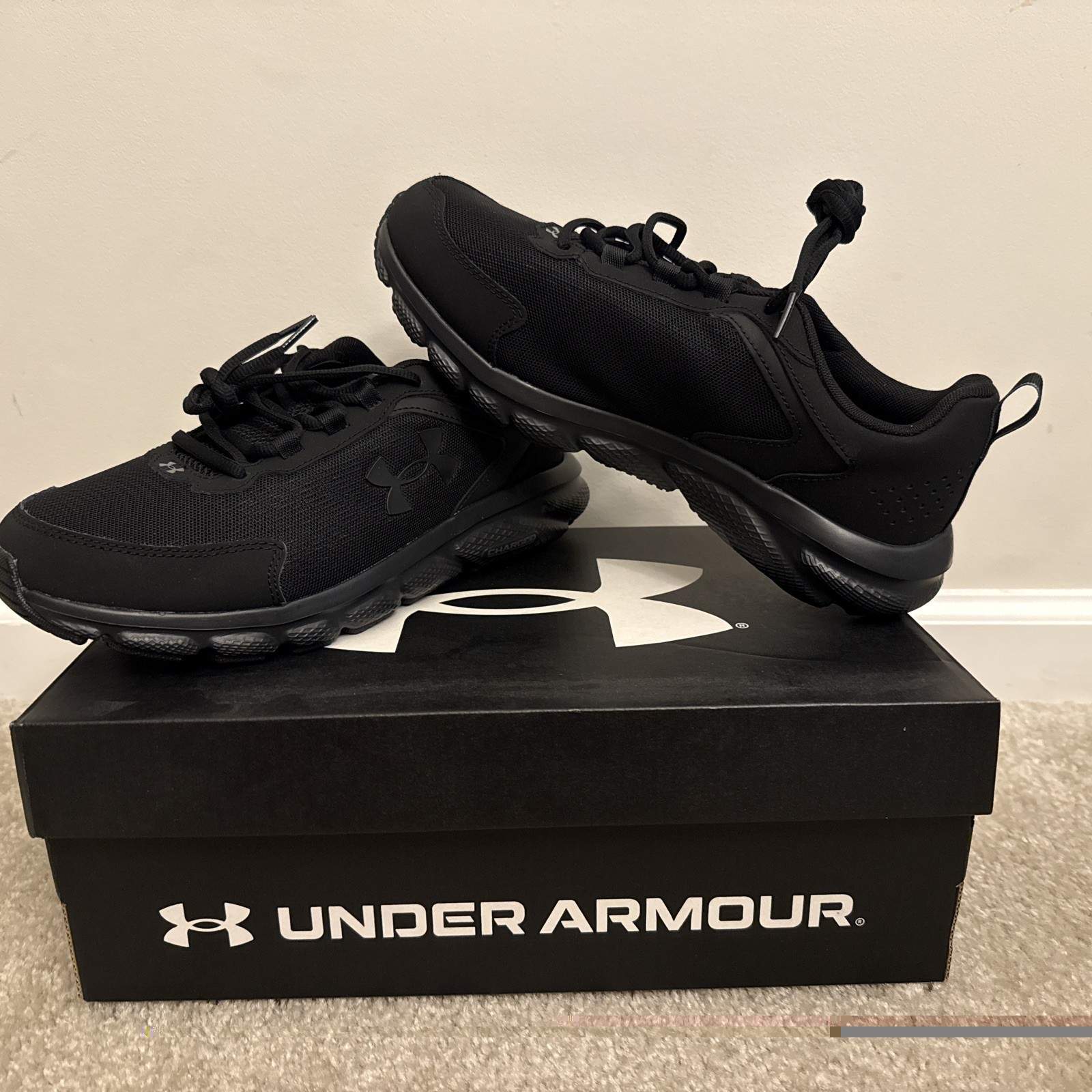 Under Armour Men’s Charged Assert 9 Running Shoe Black
