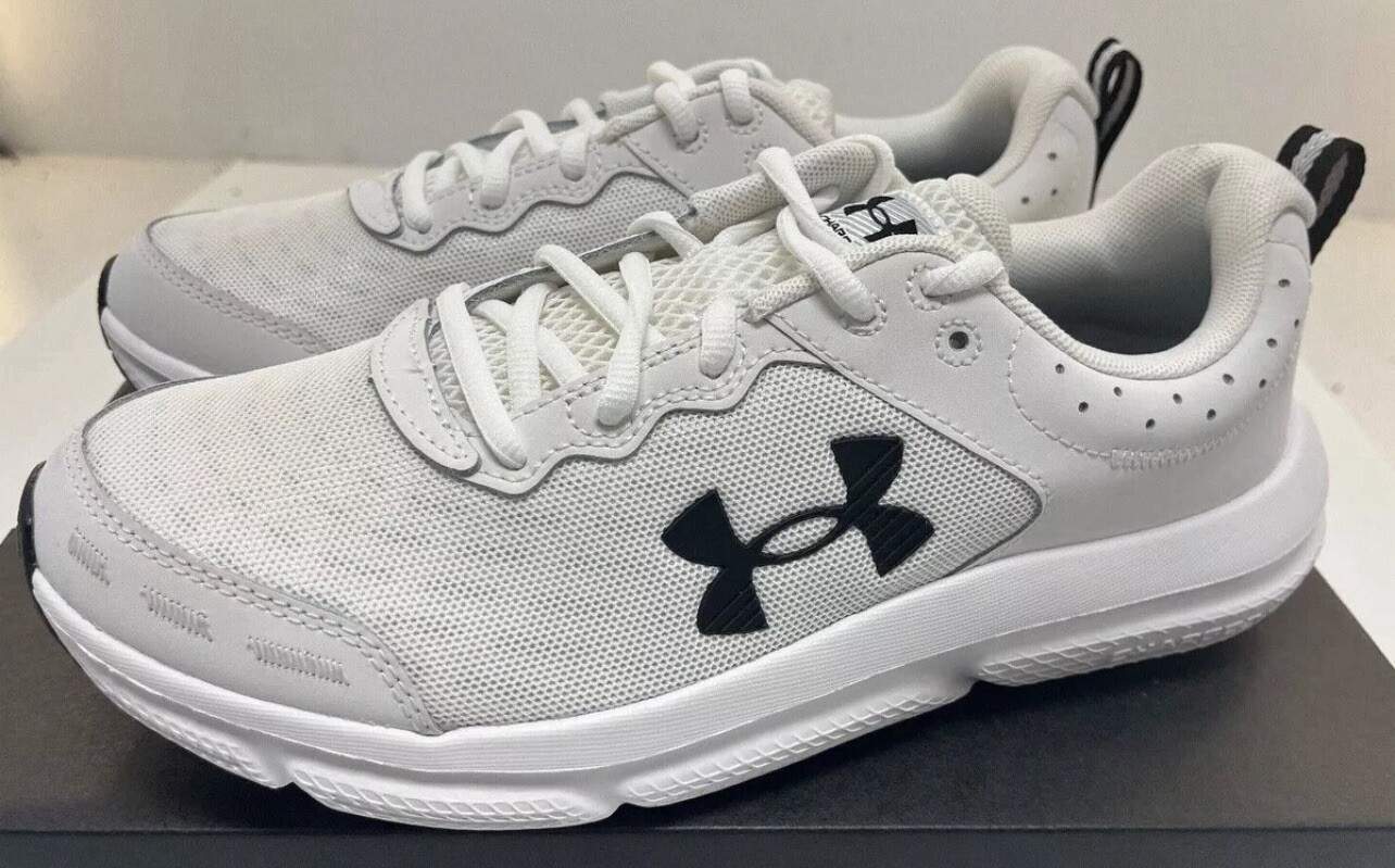 Under Armour 3026175 UA Charged Assert 10 Running Athletic Shoes Men’s Size 11