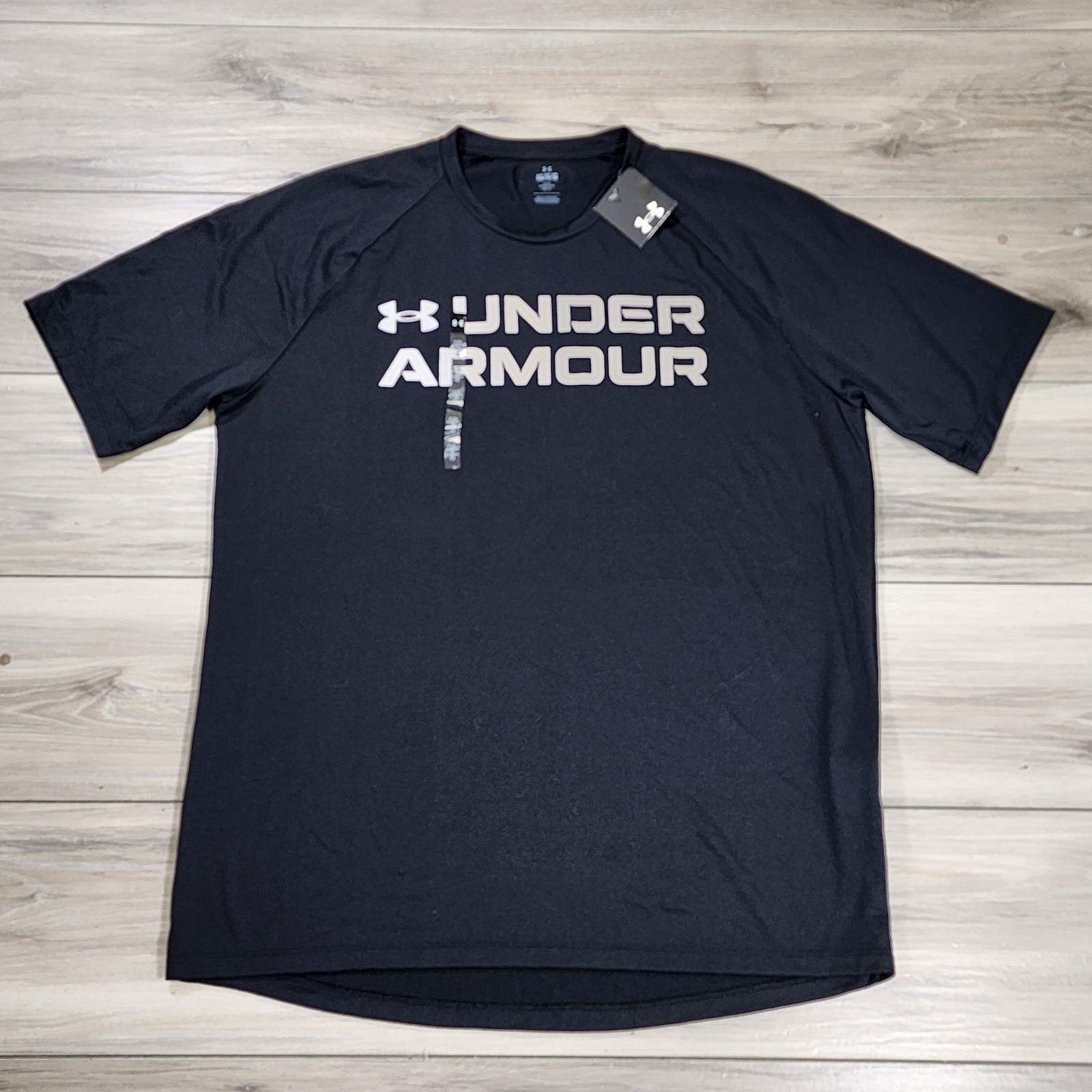 Under Armour T-shirt Men’s Large Black UA Tech 2.0 Gradient New