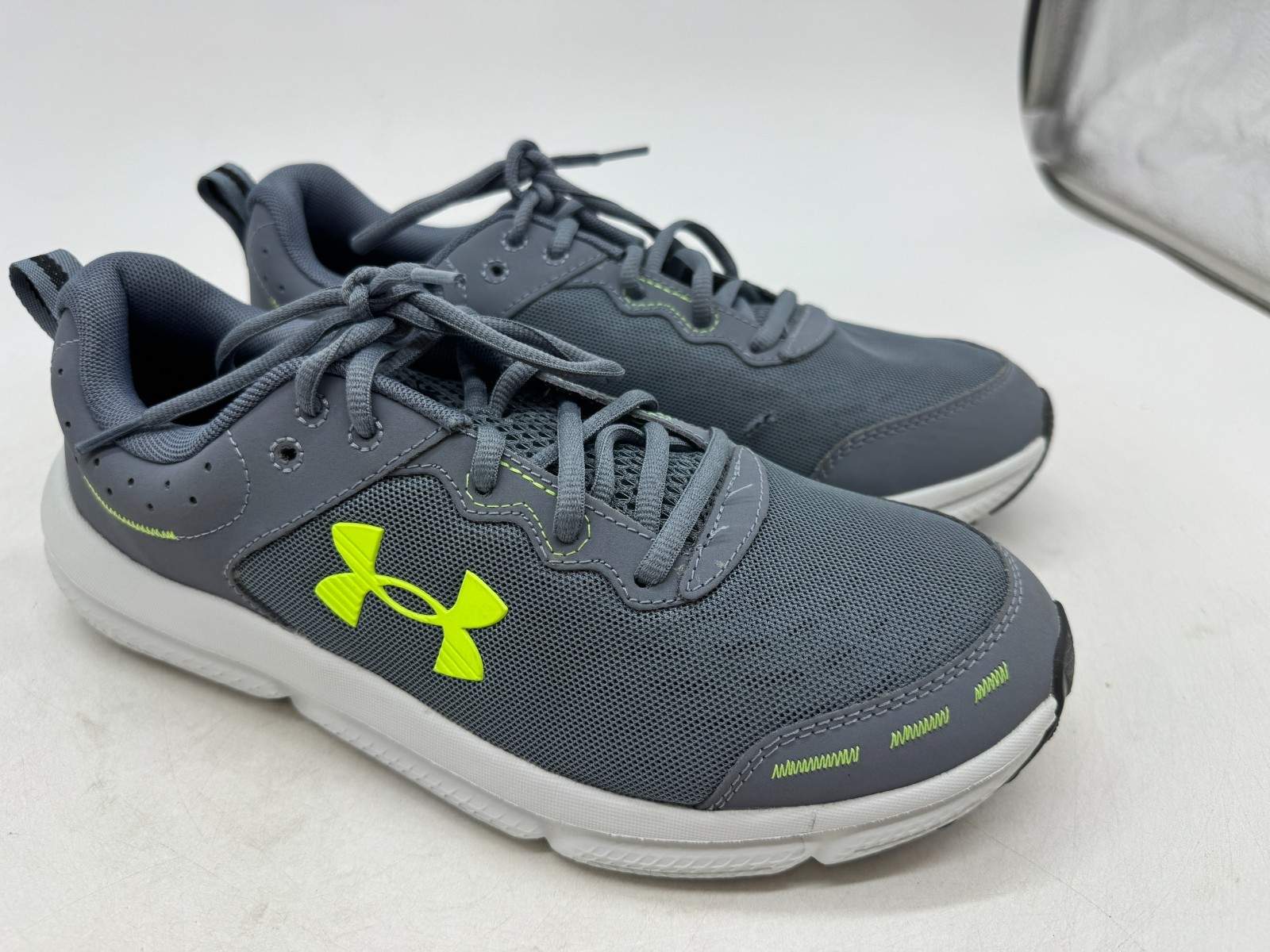 Under Armour Charged Assert 10 Running Sneakers Men’s Gray Mesh Lace-Up – 10.5