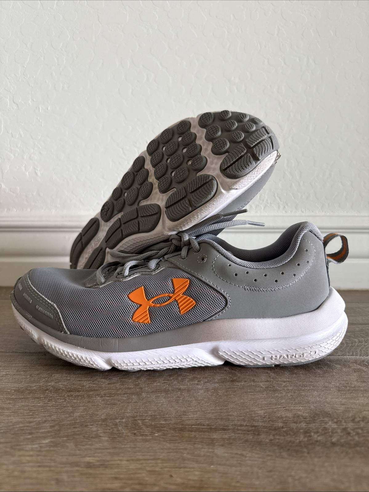Under Armour Men’s Training UA Charged Assert 10 Running Athletic Shoes Size 8