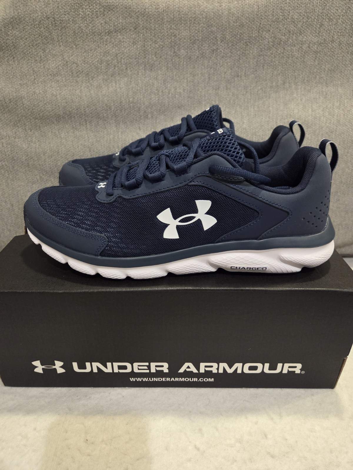 Under Armour UA Charged Assert 9 Men’s  Running Shoes Size 10 Navy Blue