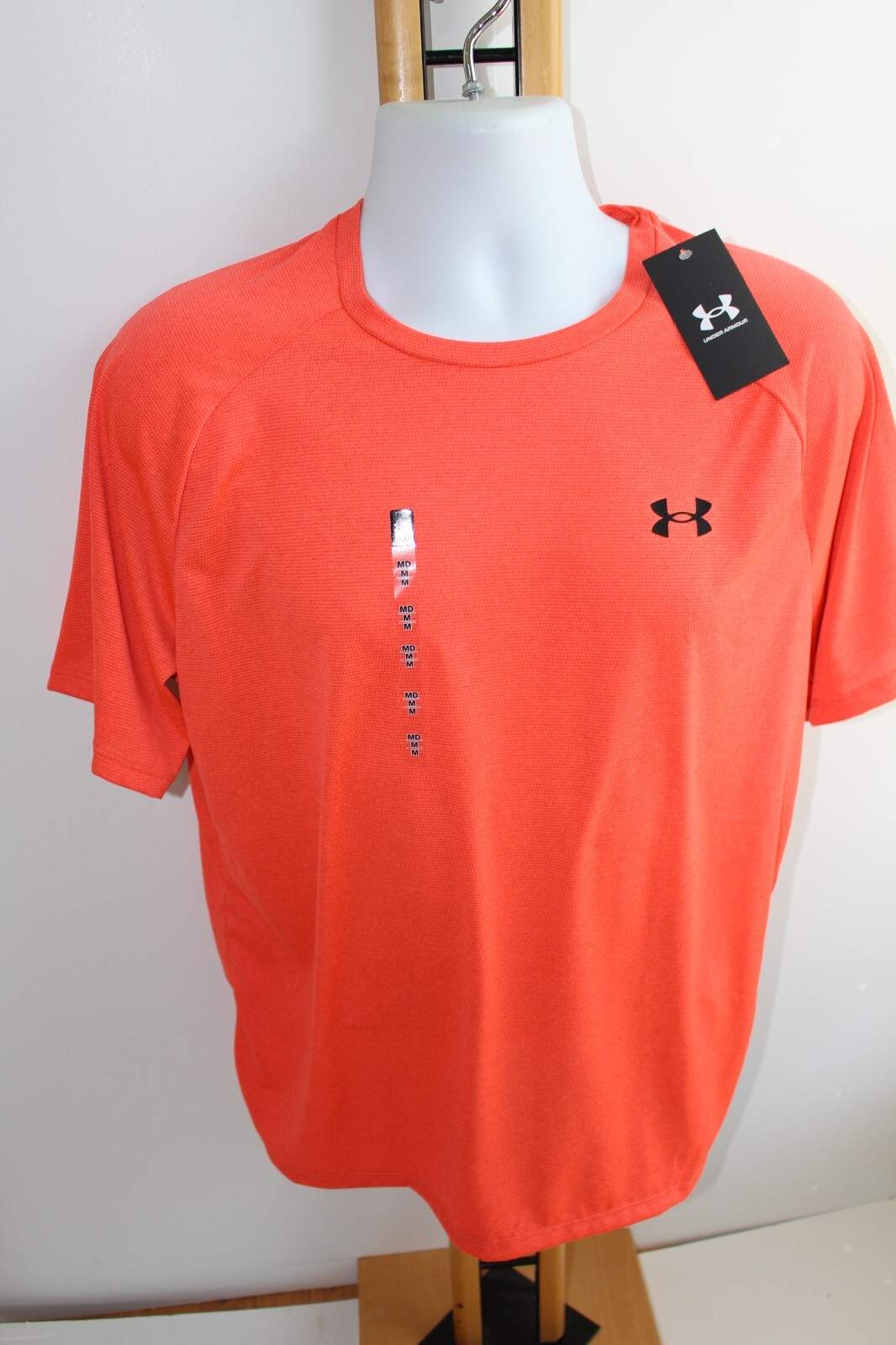 Under Armour Men’s UA tech 2.0 T-Shirt Outdoors NWT NEW Orange Size M Medium