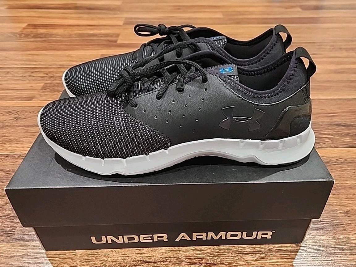 Under Armour UA Flow RN BLSTC Training Shoes Black & Gray Mens Size 12 New