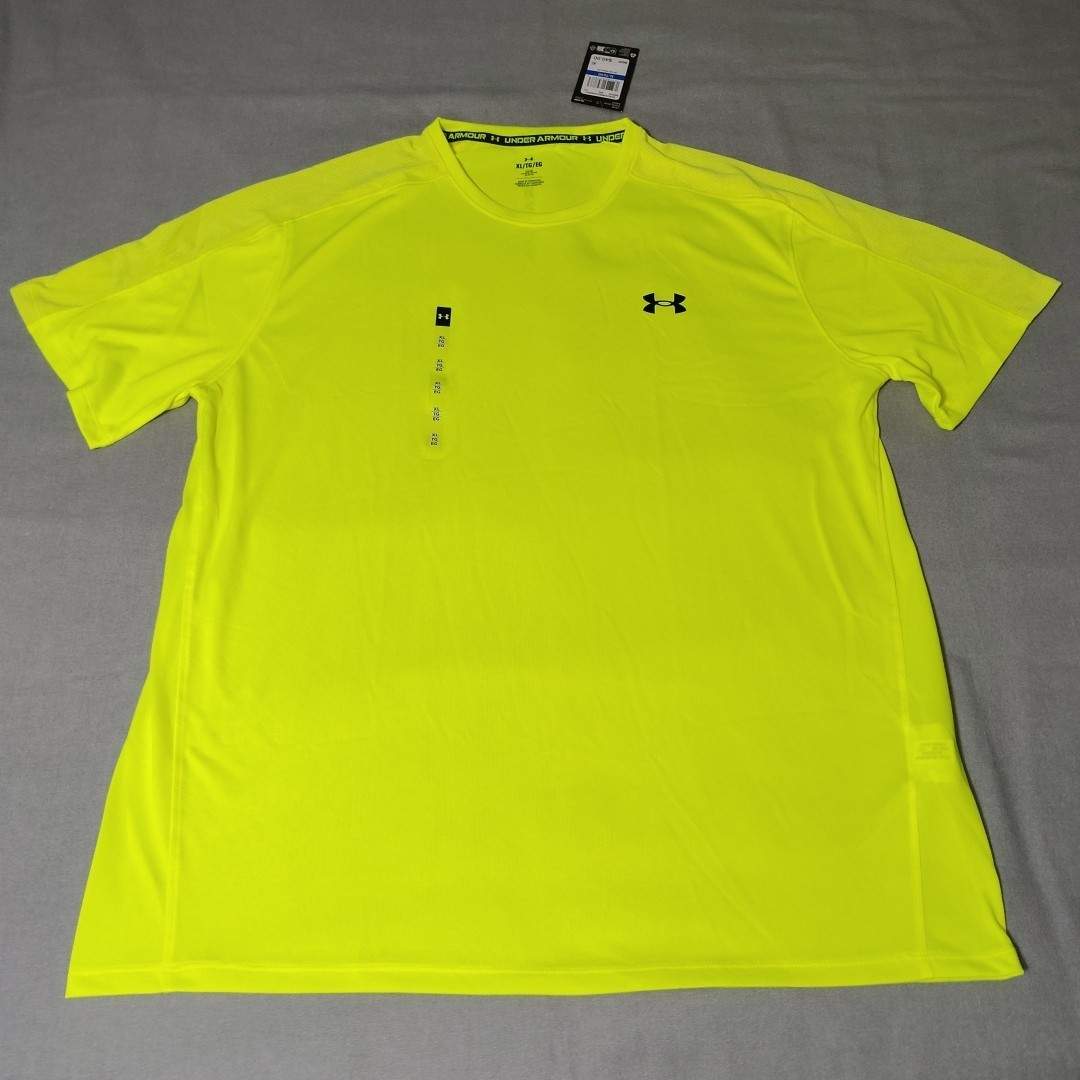 Under Armour  Mens XL UA Tech Breeze Short Sleeve T Shirt MSRP $40 – Small Hole