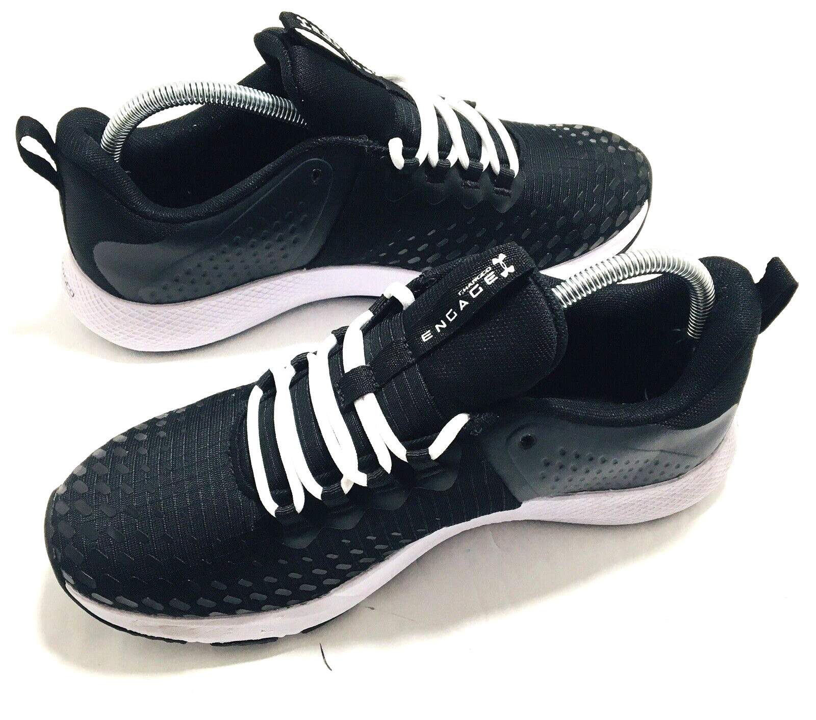 Under Armour UA 3025527 Men’s Engage 2 Training Shoes – Black – Size 8 EUC