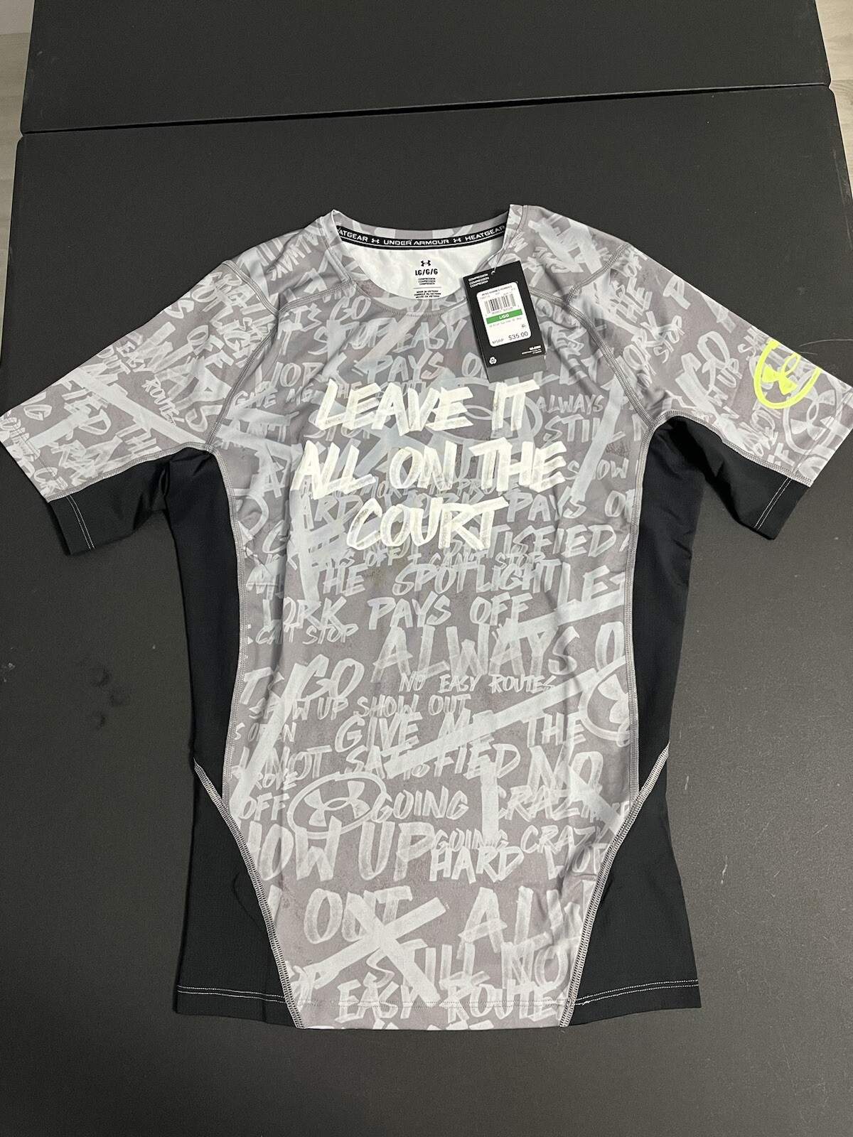 NWT Under Armour Large Adult Compression Shirt Short Sleeve Gray Workout Mens