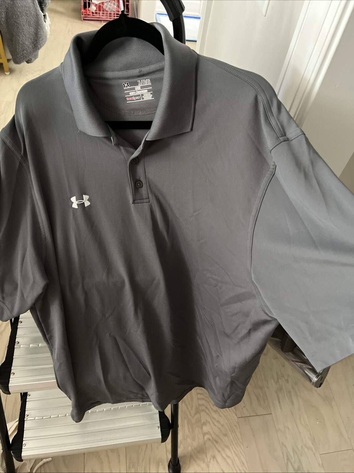 Under Armour Men’s UA Tech 2.0 Short Sleeve Size Medium or Large Black