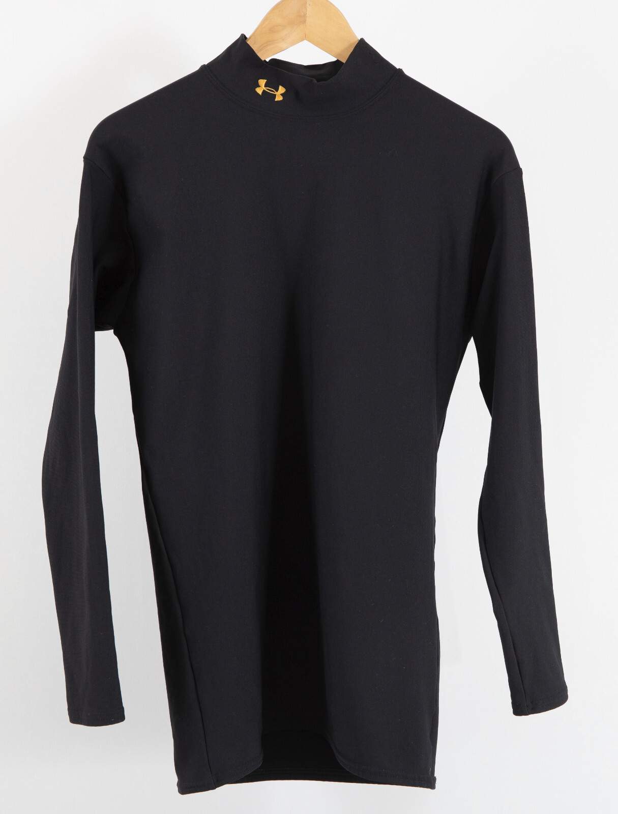 Under Armour mens XL crew neck compression shirt. black.