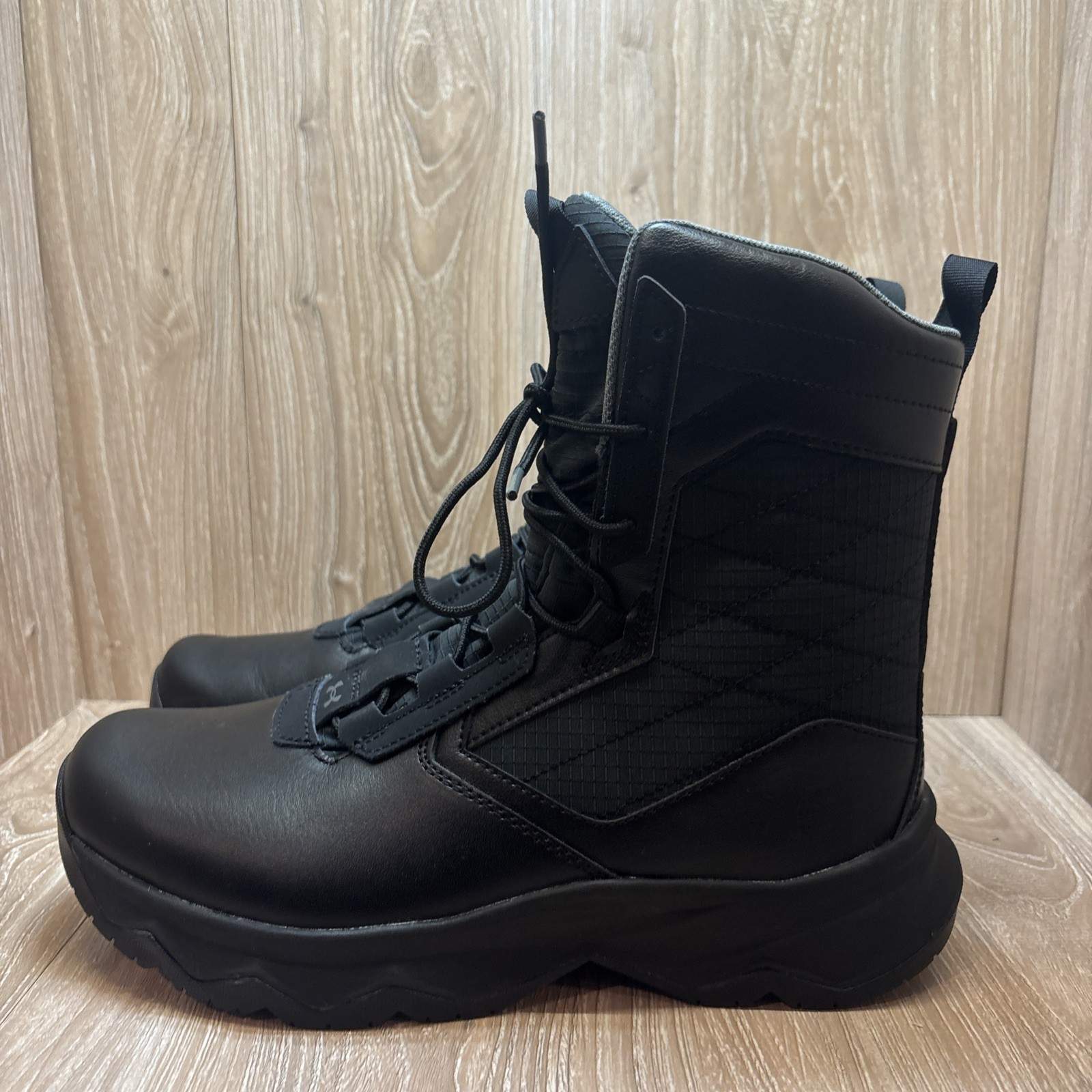 Under Armour UA Stellar G2 Black Tactical Lace Boots Mens Sz 9