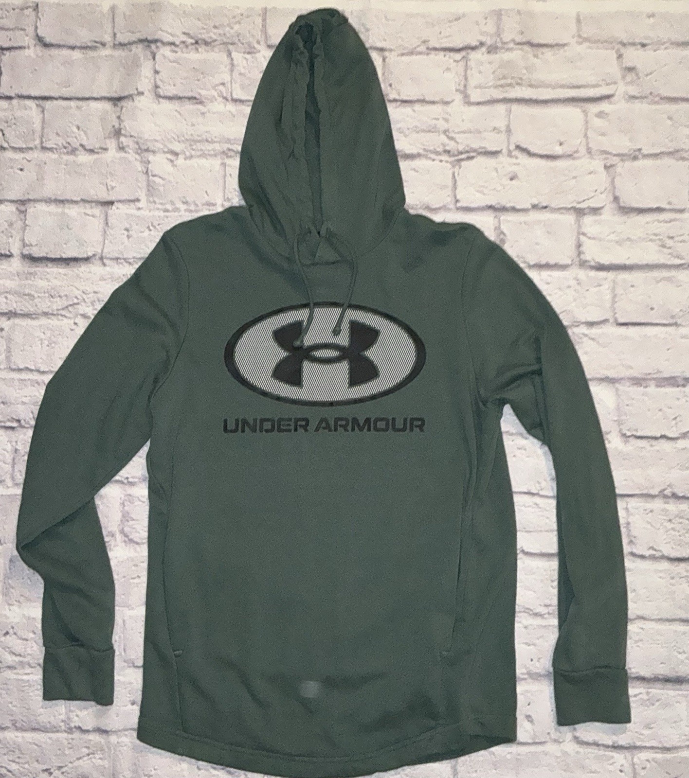 Under Armor Sage/Green Pullover hoodie w/pockets sz Small