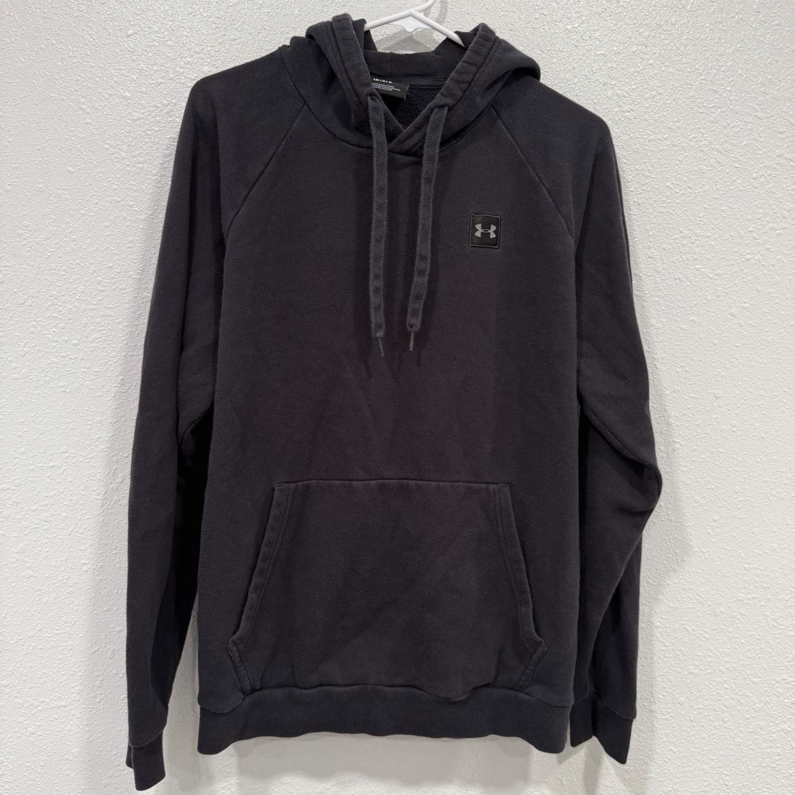 Under Armour Black Hoodie Logo Pocket Size LG
