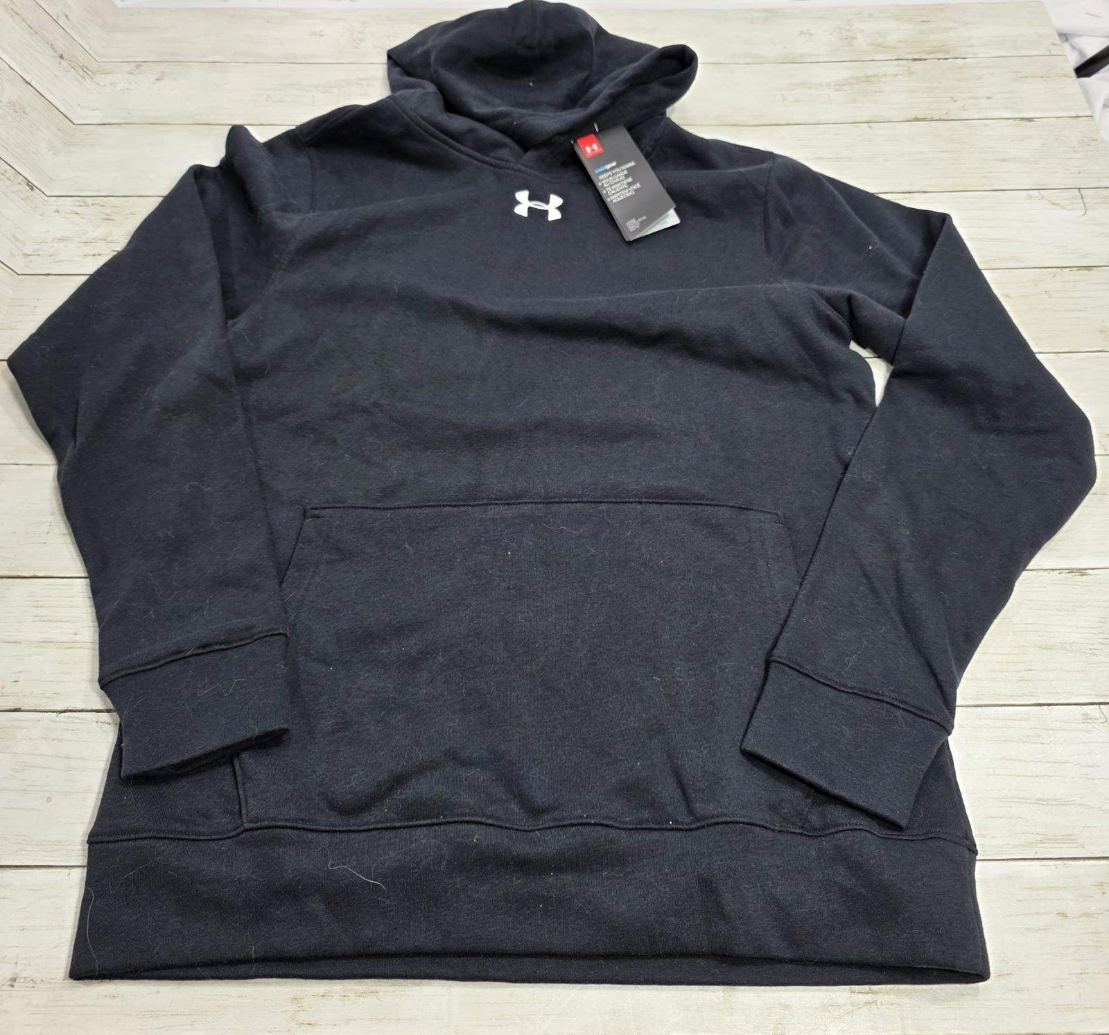 NWT Under Armour Men’s Black Hoodie Sweatshirt Size SM