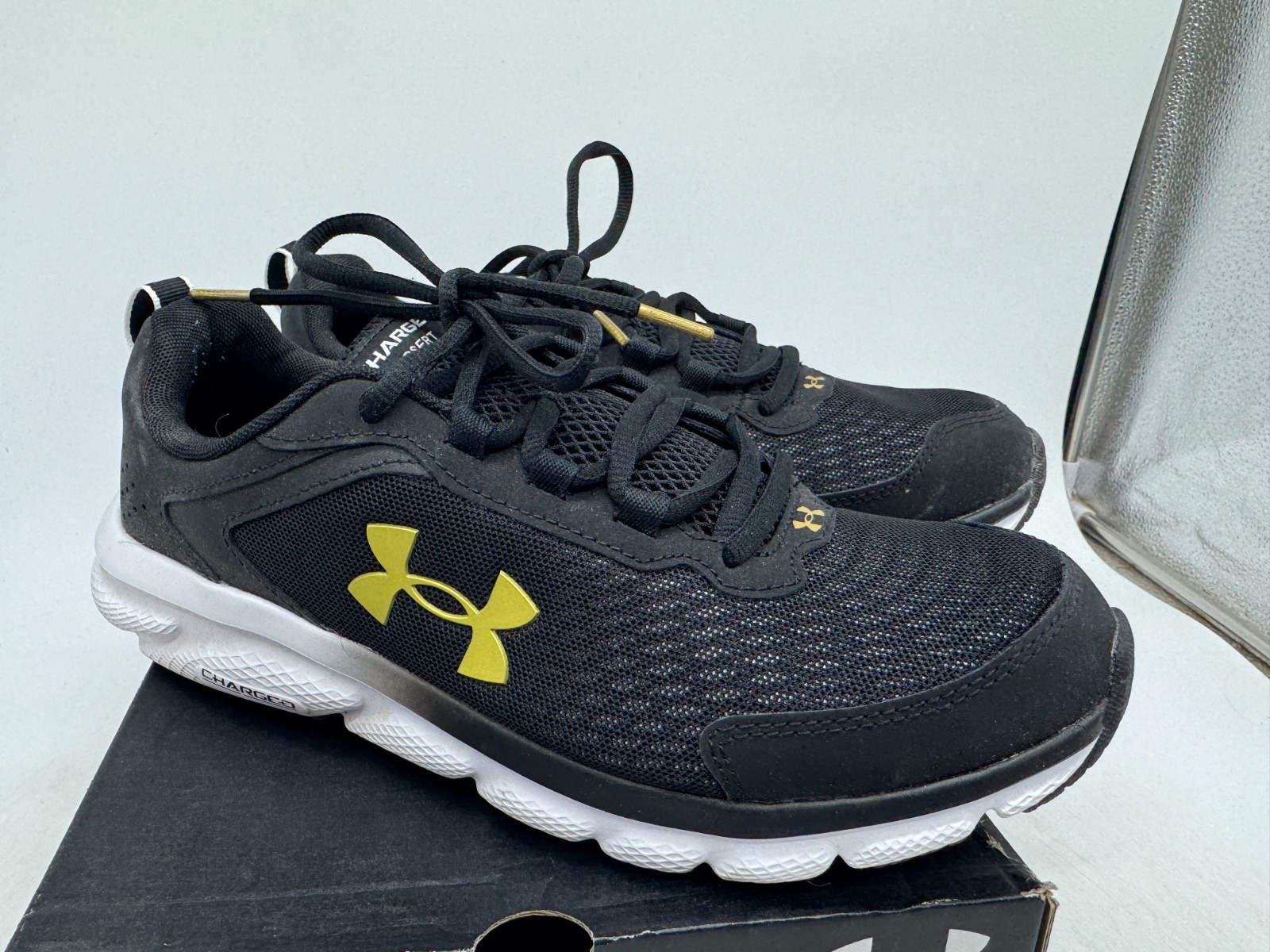 Under Armour Charged Assert 9 Acthletic Sneakers Men’s Black Lace-Up Shoes – 9.5