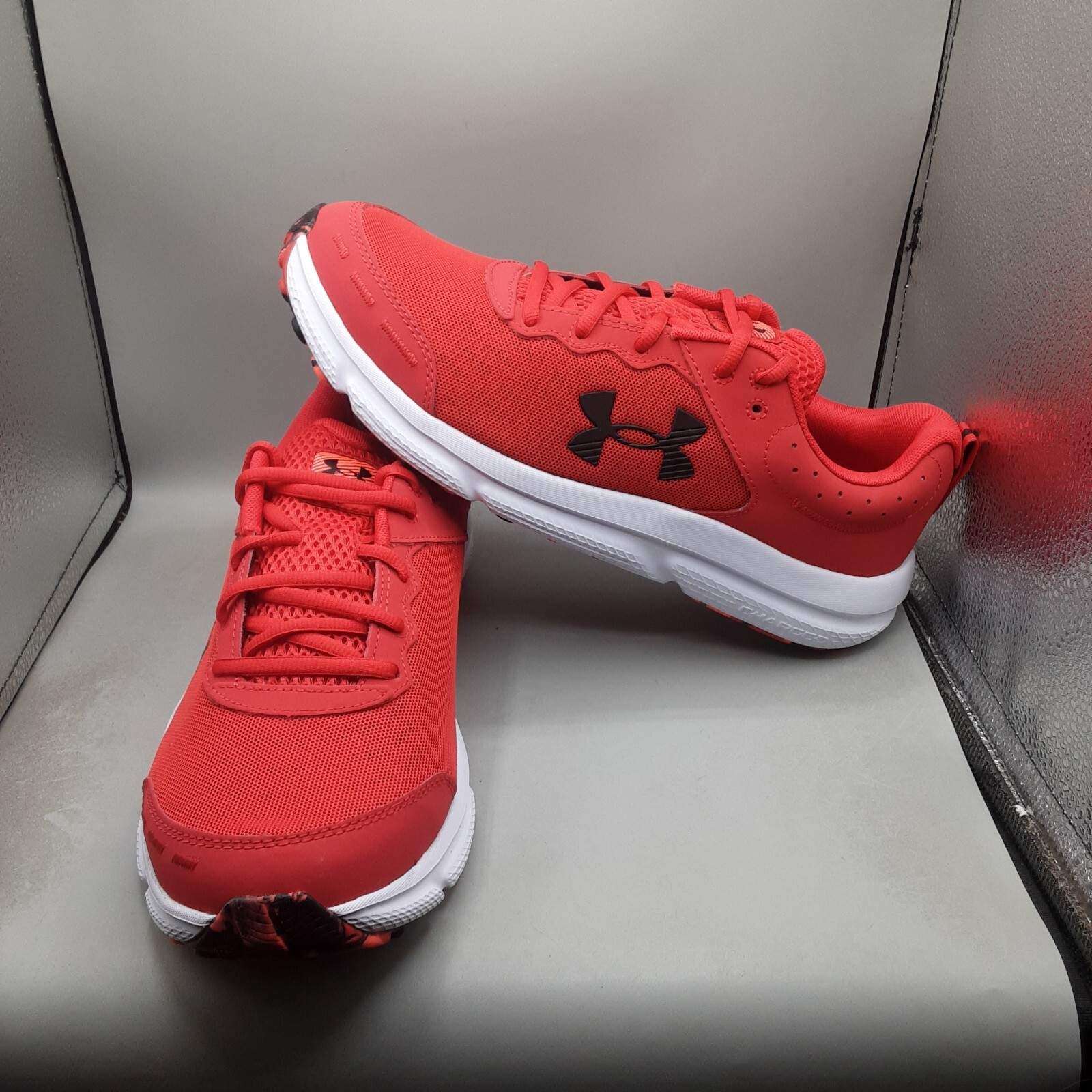 Under Armour Men’s Charged Assert 10 Running Shoes 11 Red Black D361