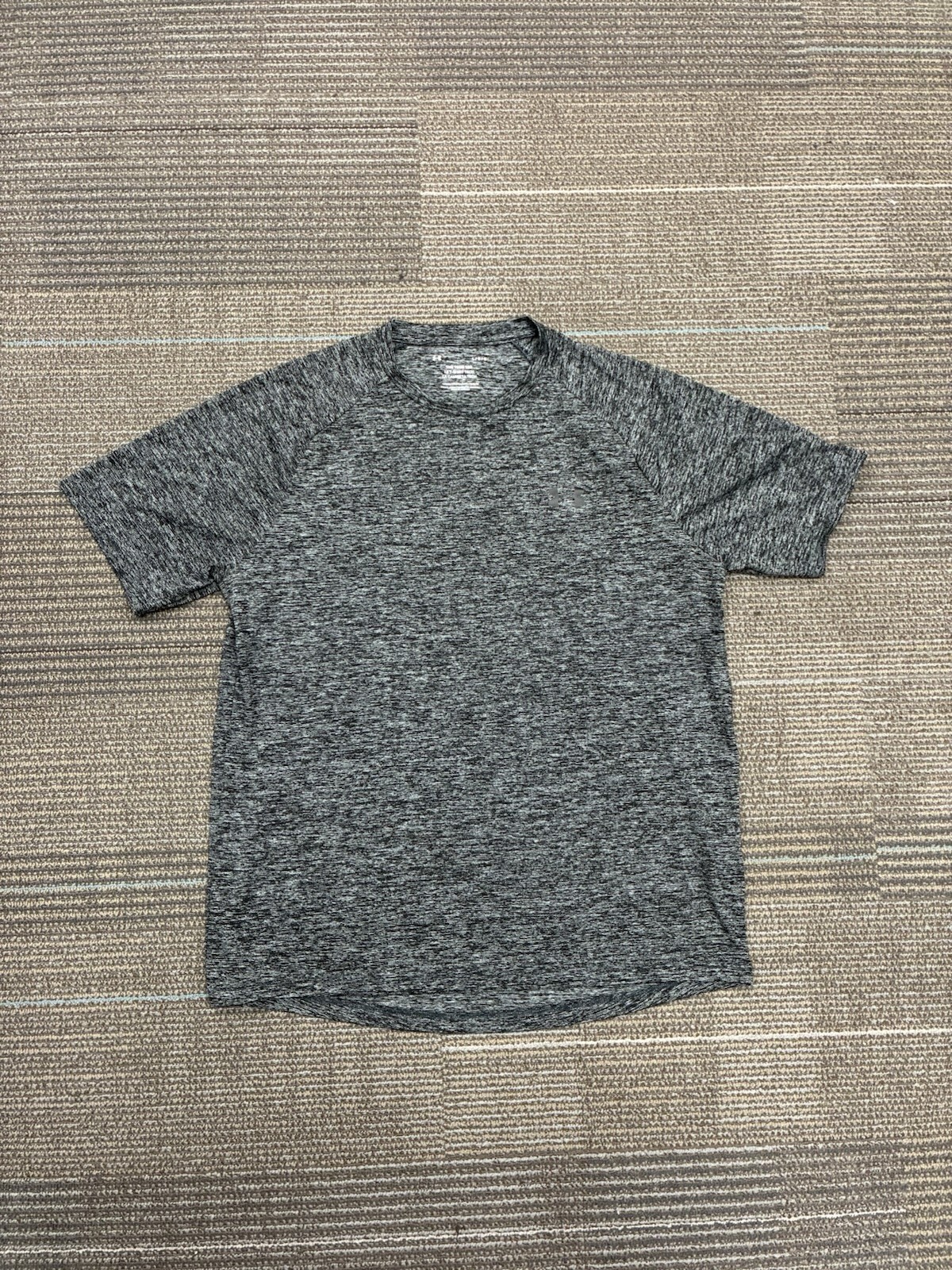 Under Armour Men’s Tech’ 2.0 Short-Sleeve Shirt – L – Black/Black