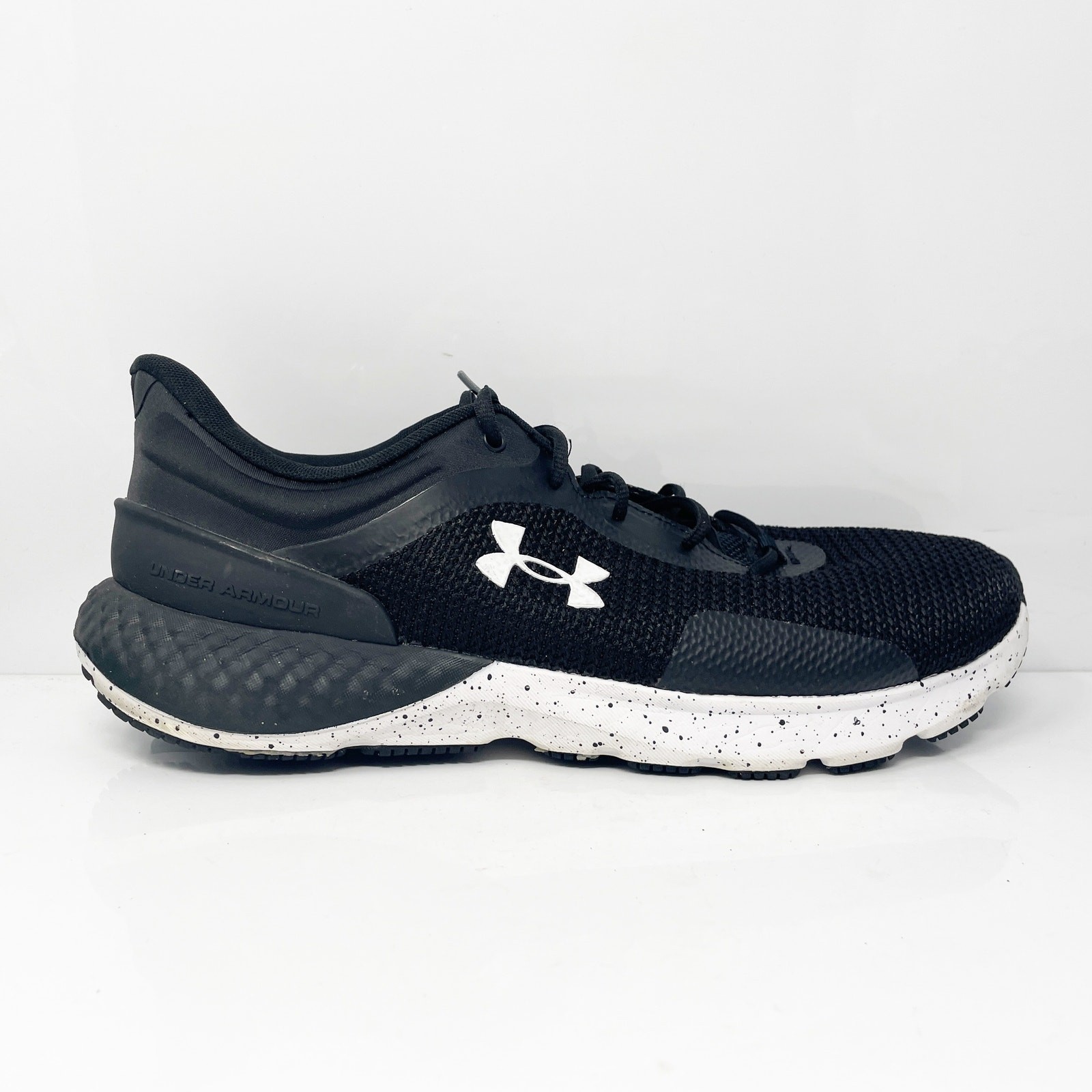 Under Armour Mens Charged Escape 4 3025499-002 Black Running Shoes Sneakers 124E