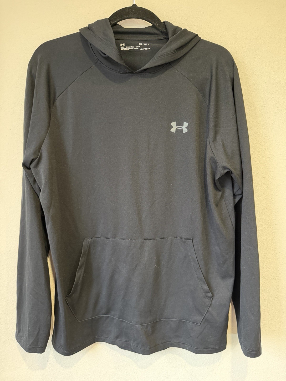 Under Armour Black Loose Heatgear Pullover Hoodie Hand Pockets Size Medium
