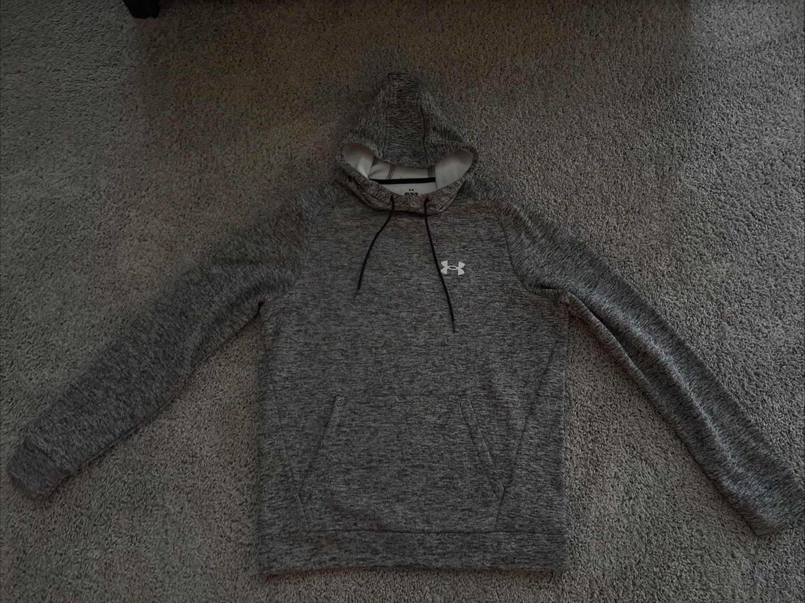 Under Armour Medium Hoodie Sweatshirt Grey