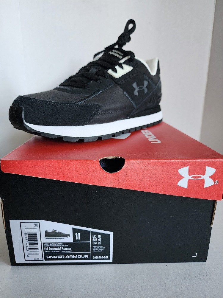Under Armour Men’s UA Essential Runner Shoes Sneakers Men US 11 EU 44 Black New