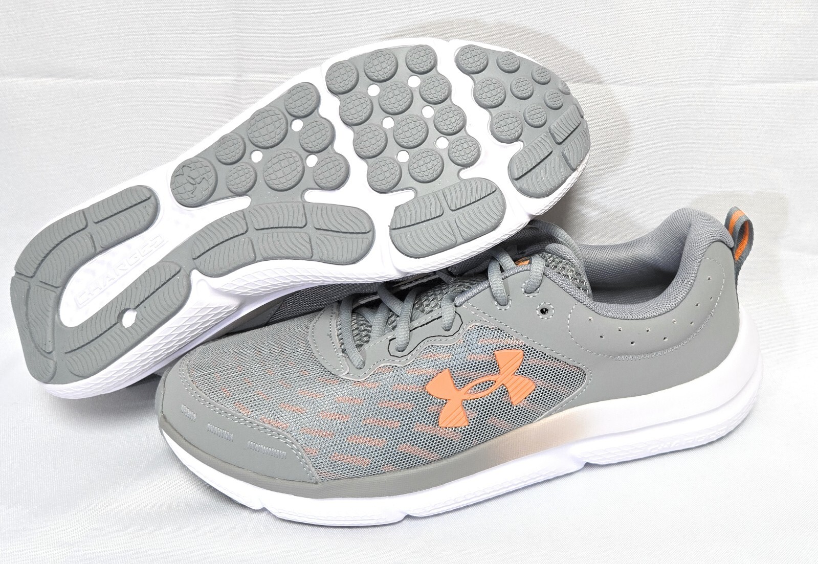 Mens Under Armour UA Charged Assert 10 Grey Orange 3026175 105 Sneakers Shoes