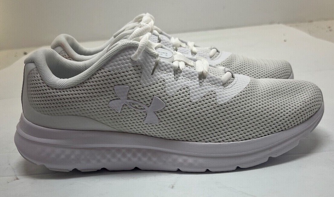 UNDER ARMOUR Men’s UA Charged impulse 3  Style# 3025421-100  White NWD NO BOX