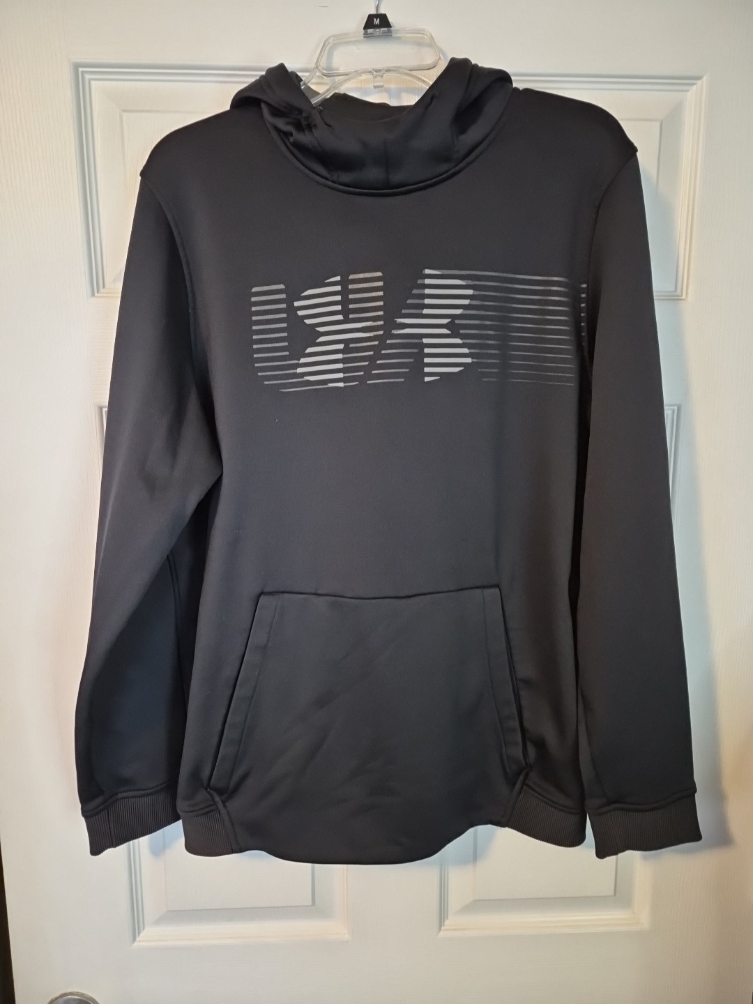 Men’s UNDER ARMOUR “COLD GEAR” hoodie Sz. L