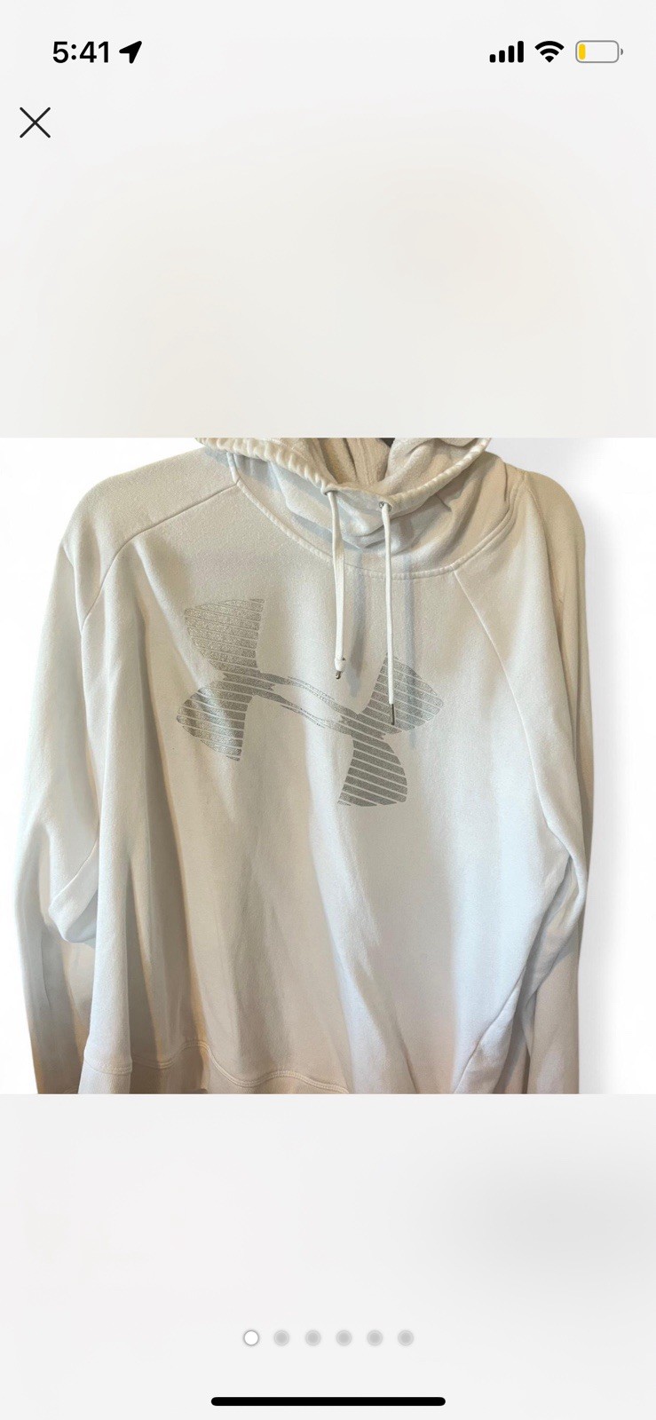White Under Armour Hoodie with underArmour Logo On Side Sleeve Size XL Large