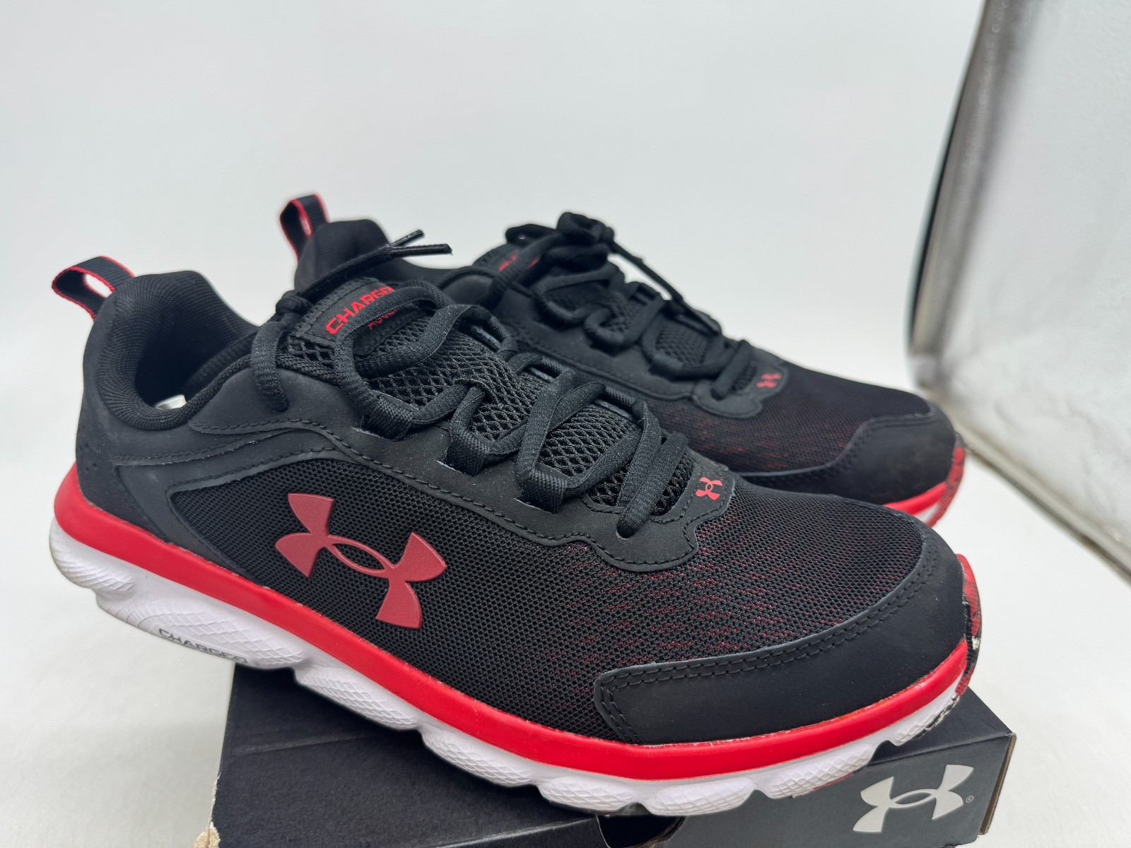 Under Armour Charged Assert 9 Marble Running Sneakers Men Black Red Low Top – 10
