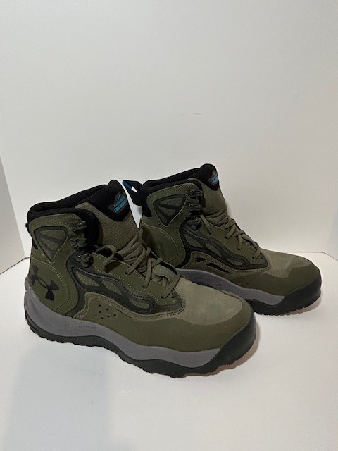 Under Armour UA Charged Raider Mid Waterproof Hiking Boots 3024265 300 Size 10