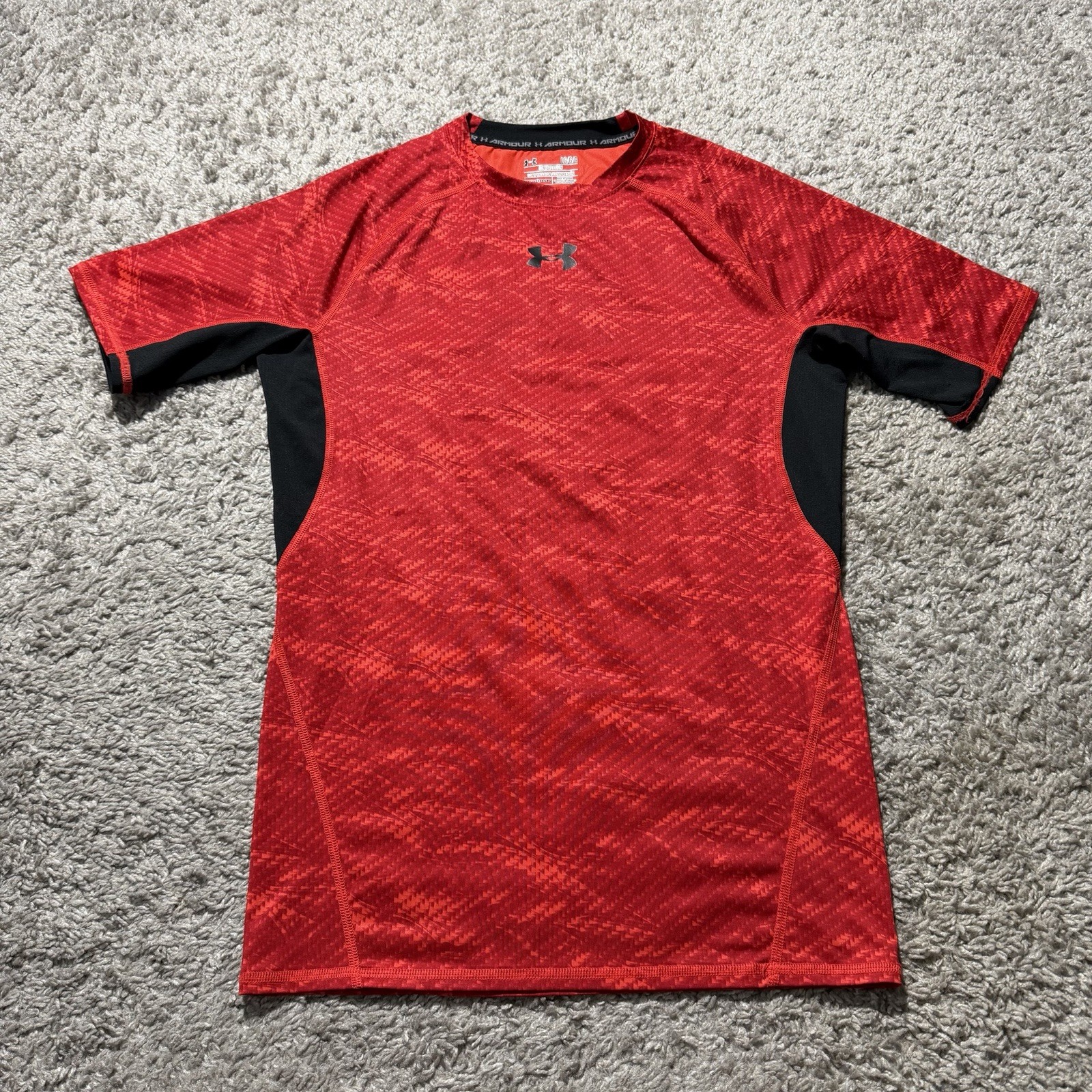 Under Armour men’s L Compression Heat Gear Red Tight Muscle Gym Shirt