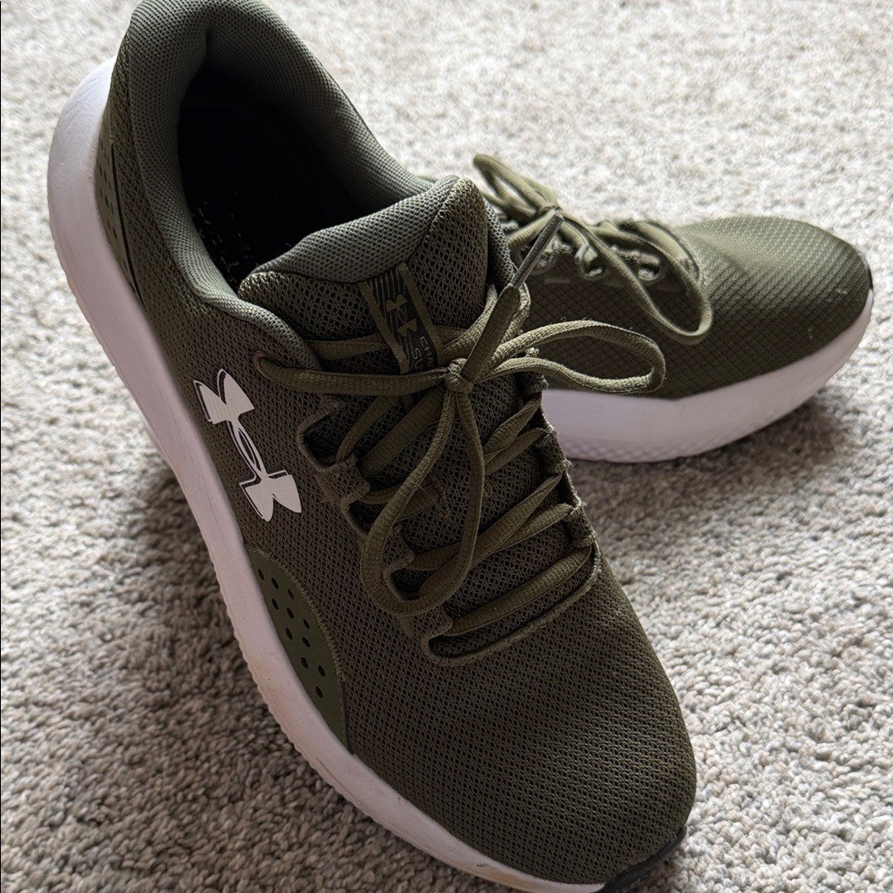 Under Armour Forest Green Athletic Shoes