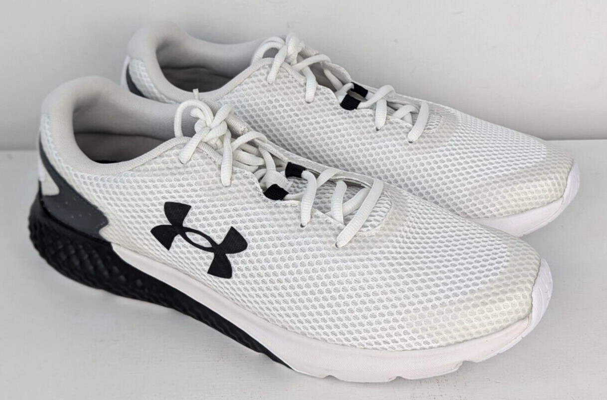 Size 8.5 – Men’s Under Armour Charged Rouge 3 Athletic Shoes White & Black