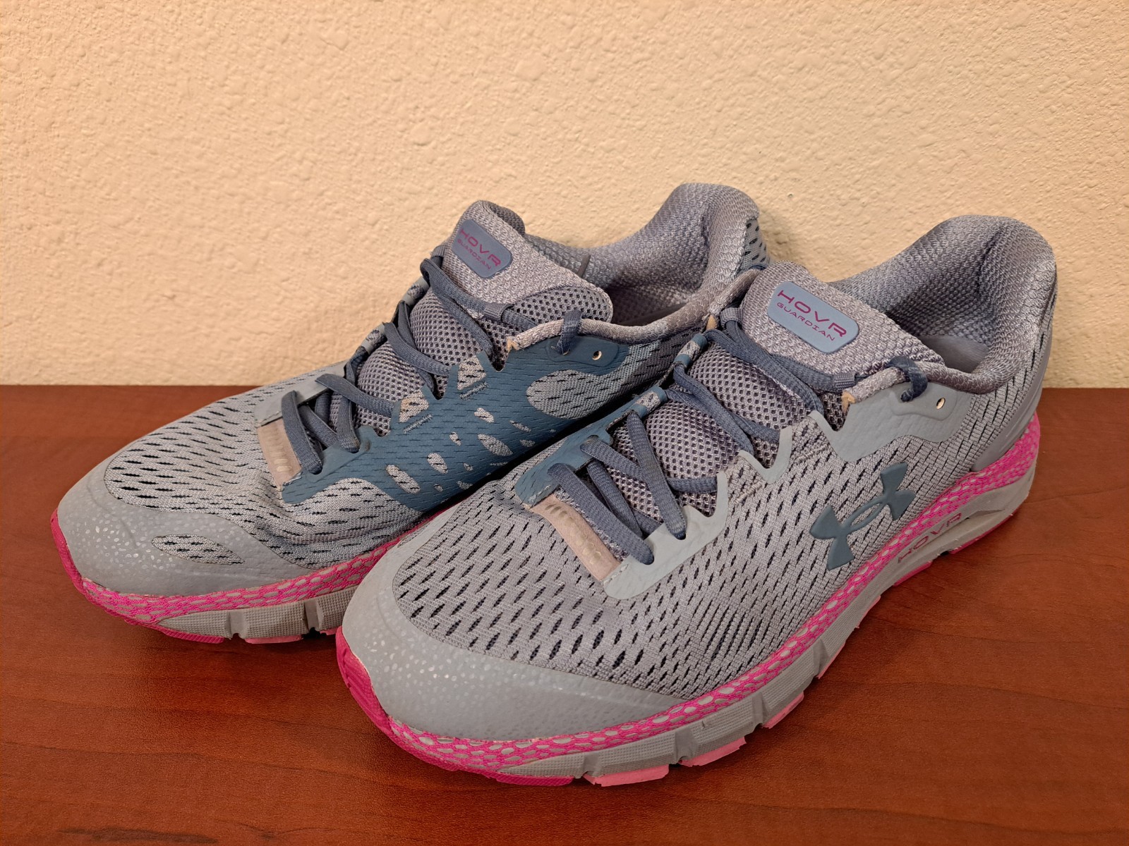 Under Armour HOVR Guardian 2 Running Shoes Men-s Size 12 Bluetooth 3022598-403