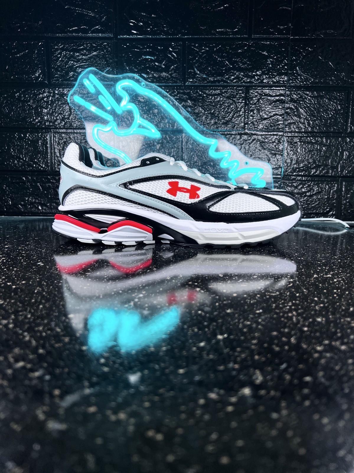 Under Armour Apparition Hovr Men’s Walking Running Shoes Sneakers White – 12.5