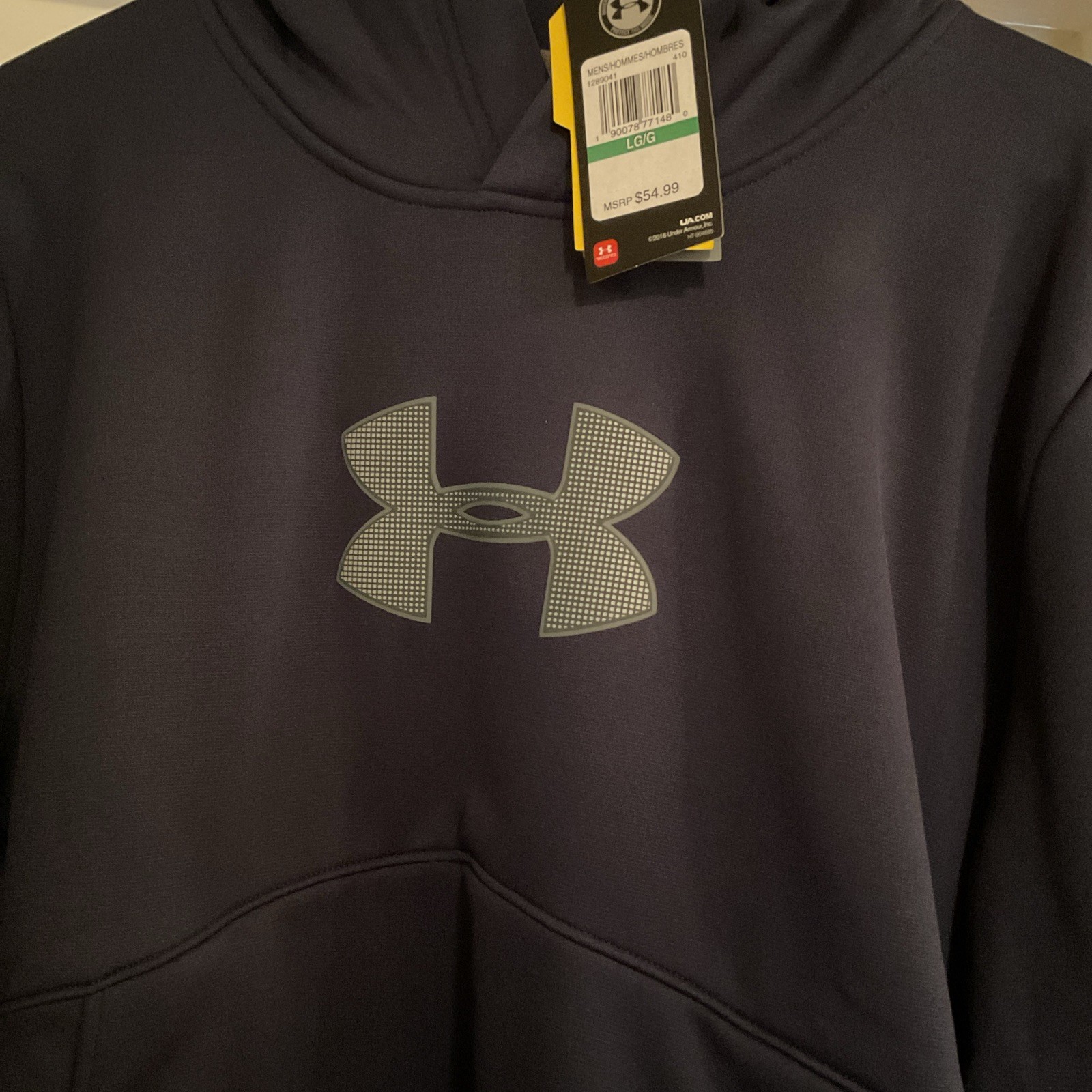 NWT Men’s Size Large Blue Under Armour Hoodie.  Retail 54.99