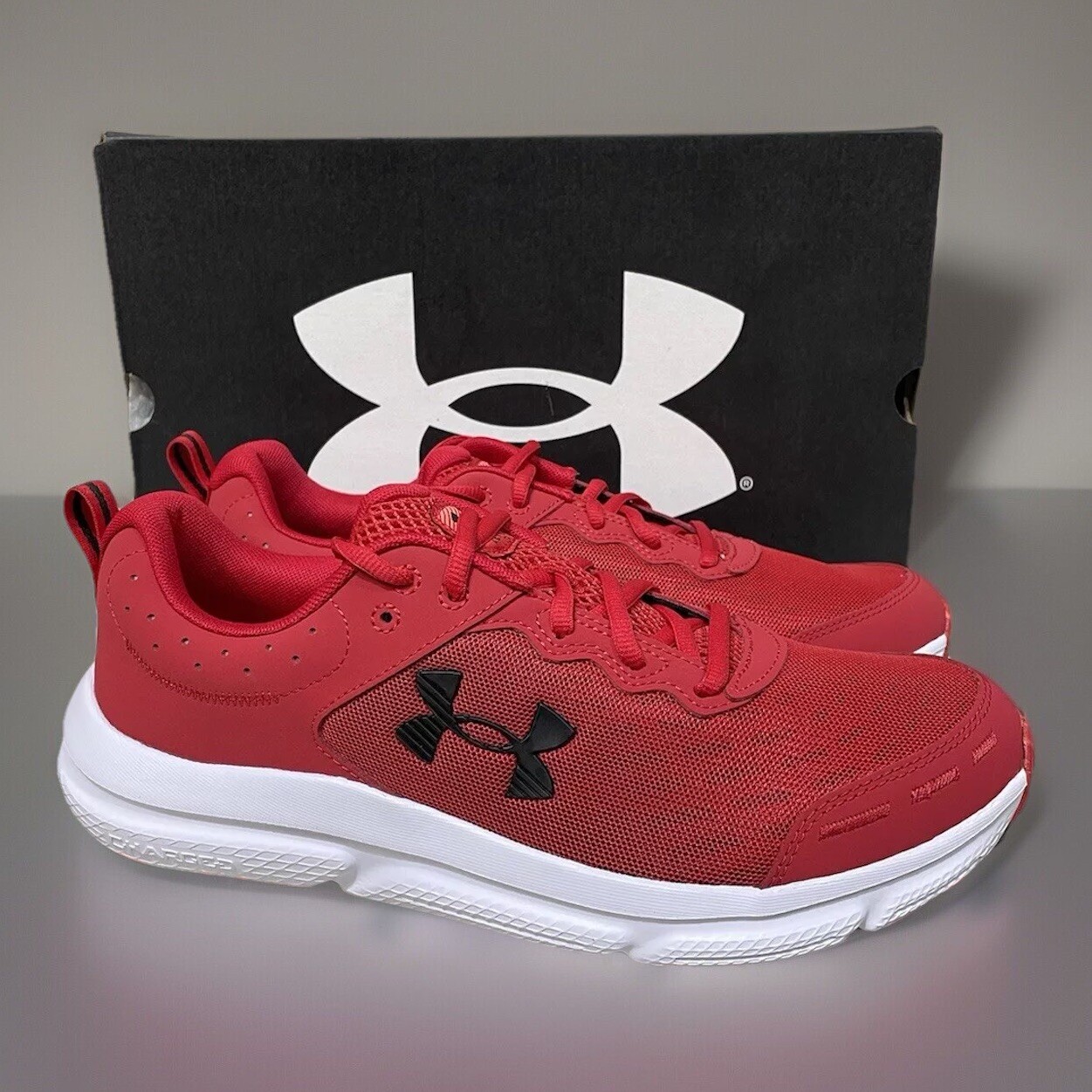 Under Armour 3026175 Mens Training UA Charged Assert 10 Running Athletic Sz 10.5