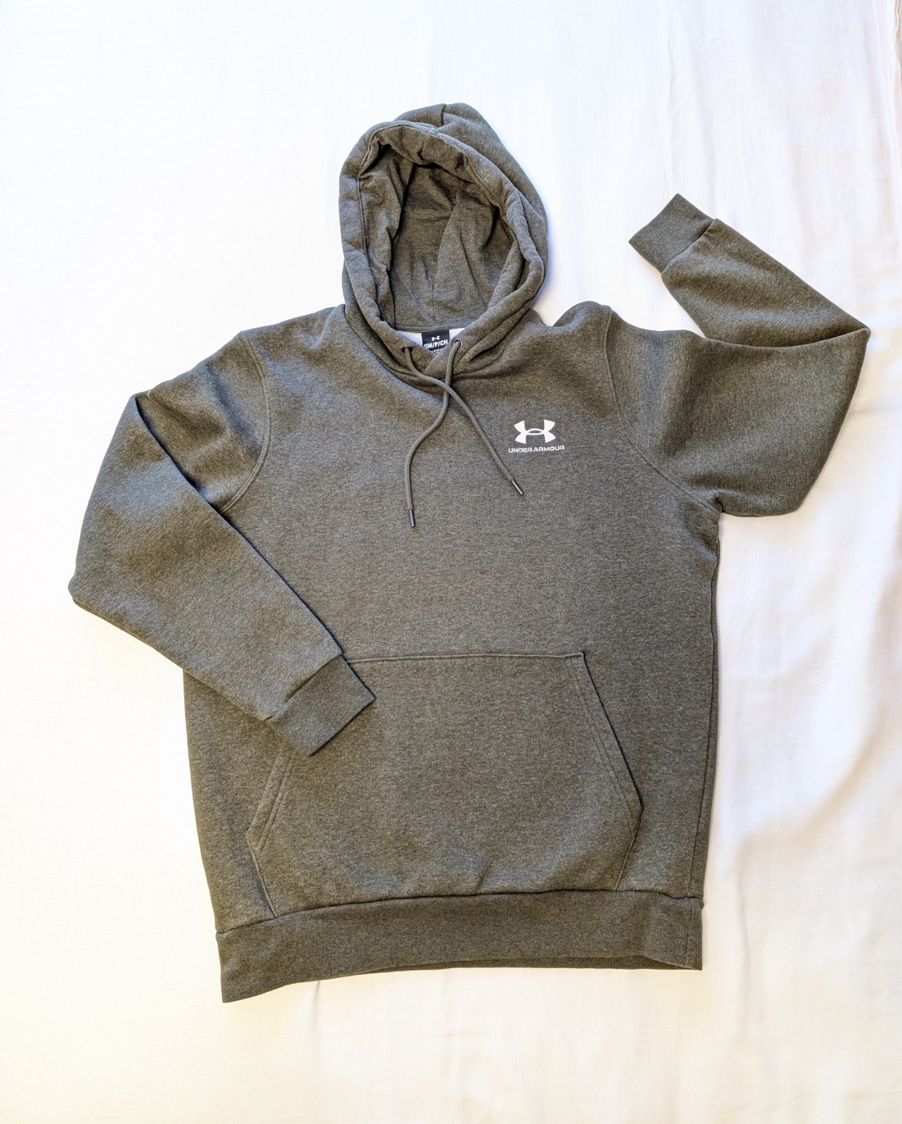 Under Armour Men’s Essentials Fleece Pullover Hoodie With Pockets. Green Size S