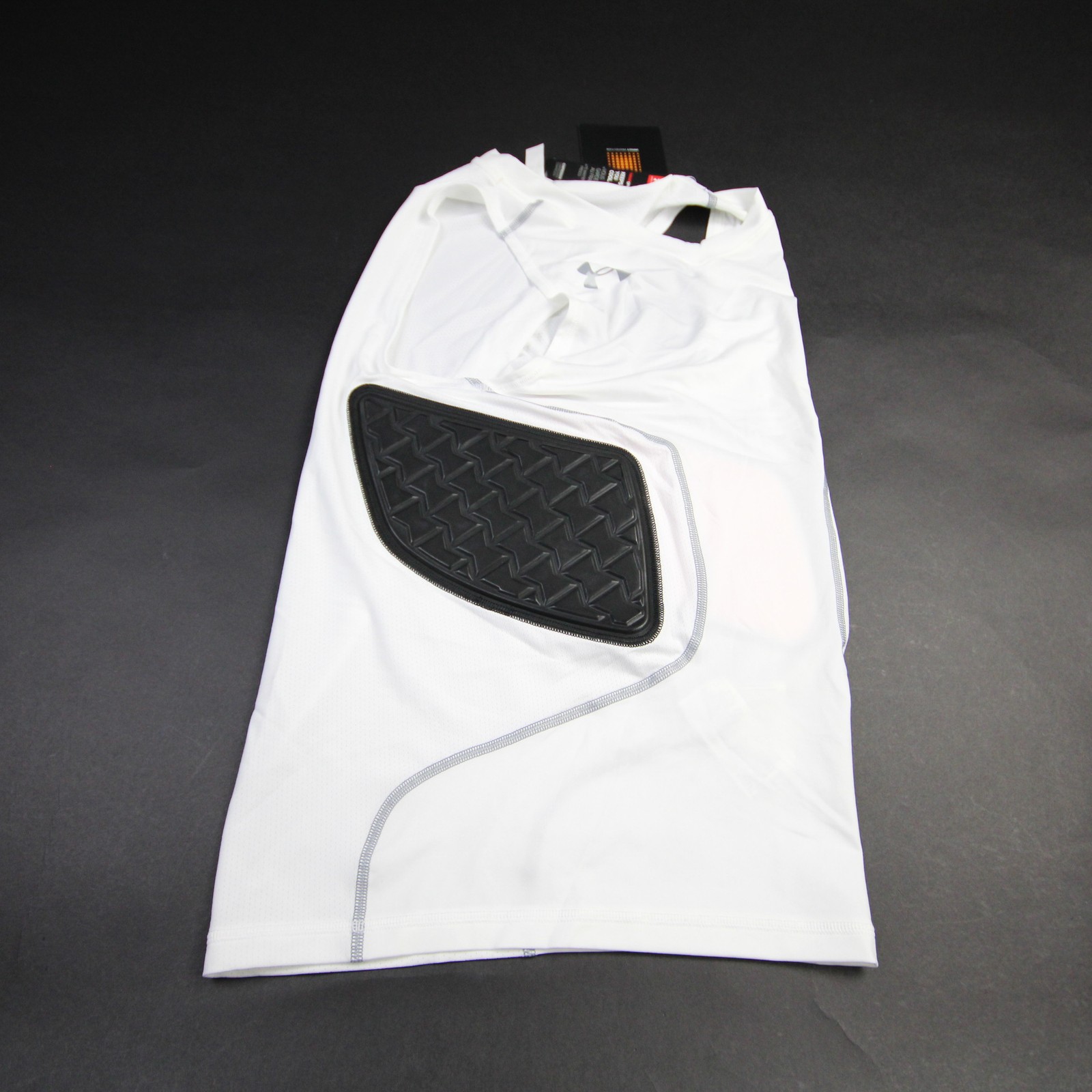 Under Armour HeatGear Padded Compression Top Men’s White/Black New with Tags