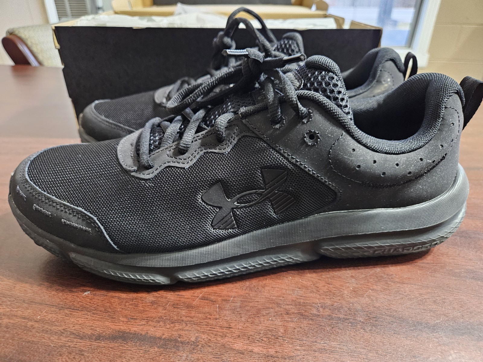 Under Armour Charged Assert 10 Triple Black – Size 12.5