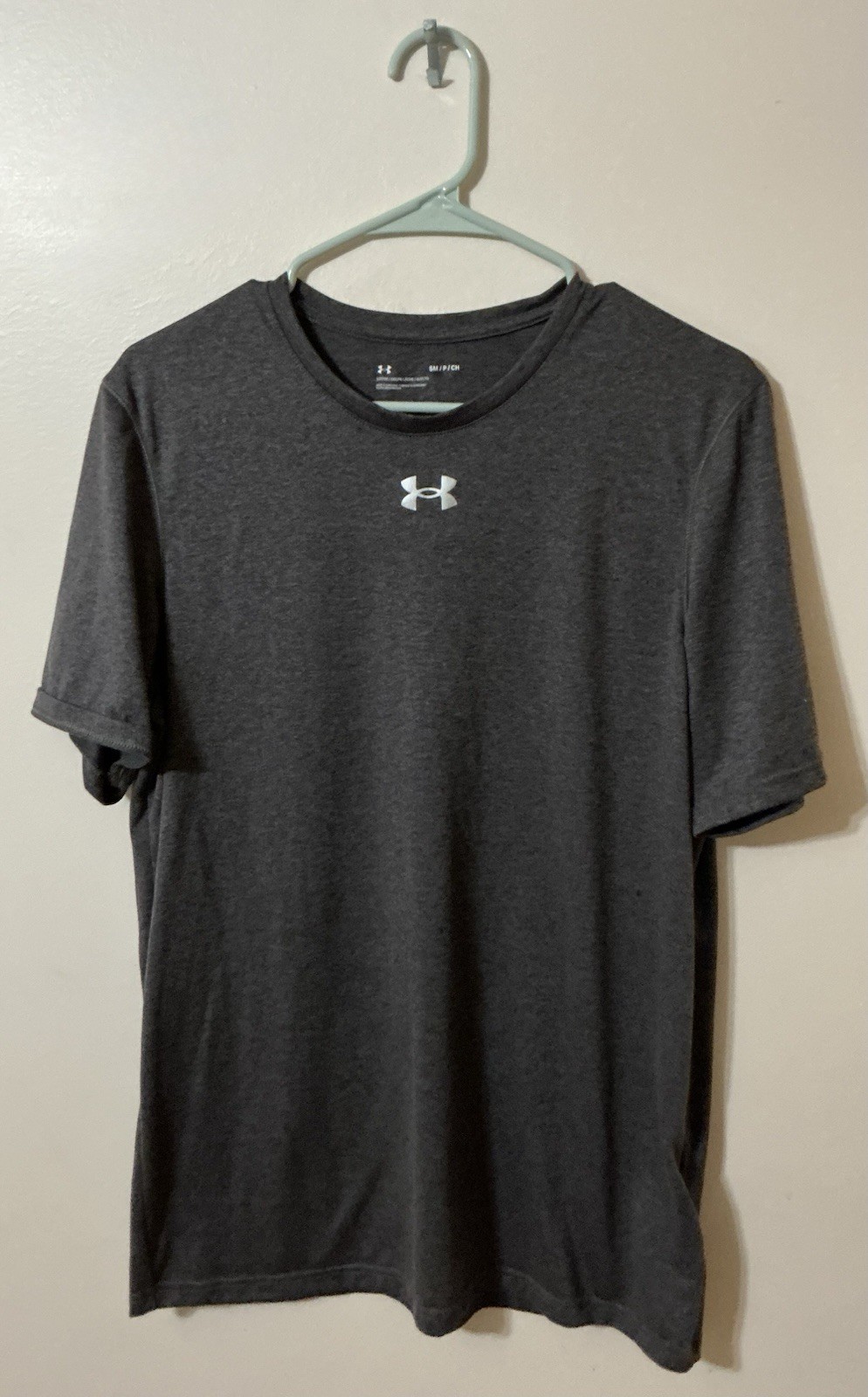 Under Armour Men’s Tech T-Shirt Small – Gray