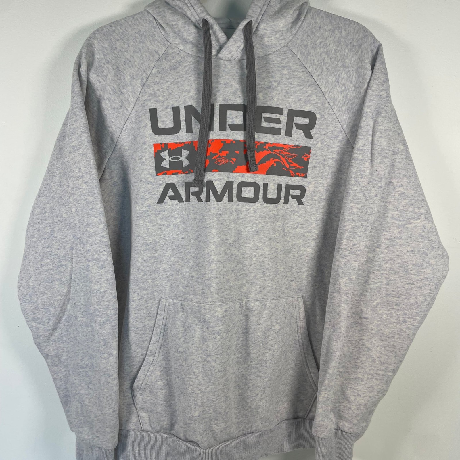 Under Armour Men’s Rival Fleece Signature Box Logo Pullover Hoodie – Gray