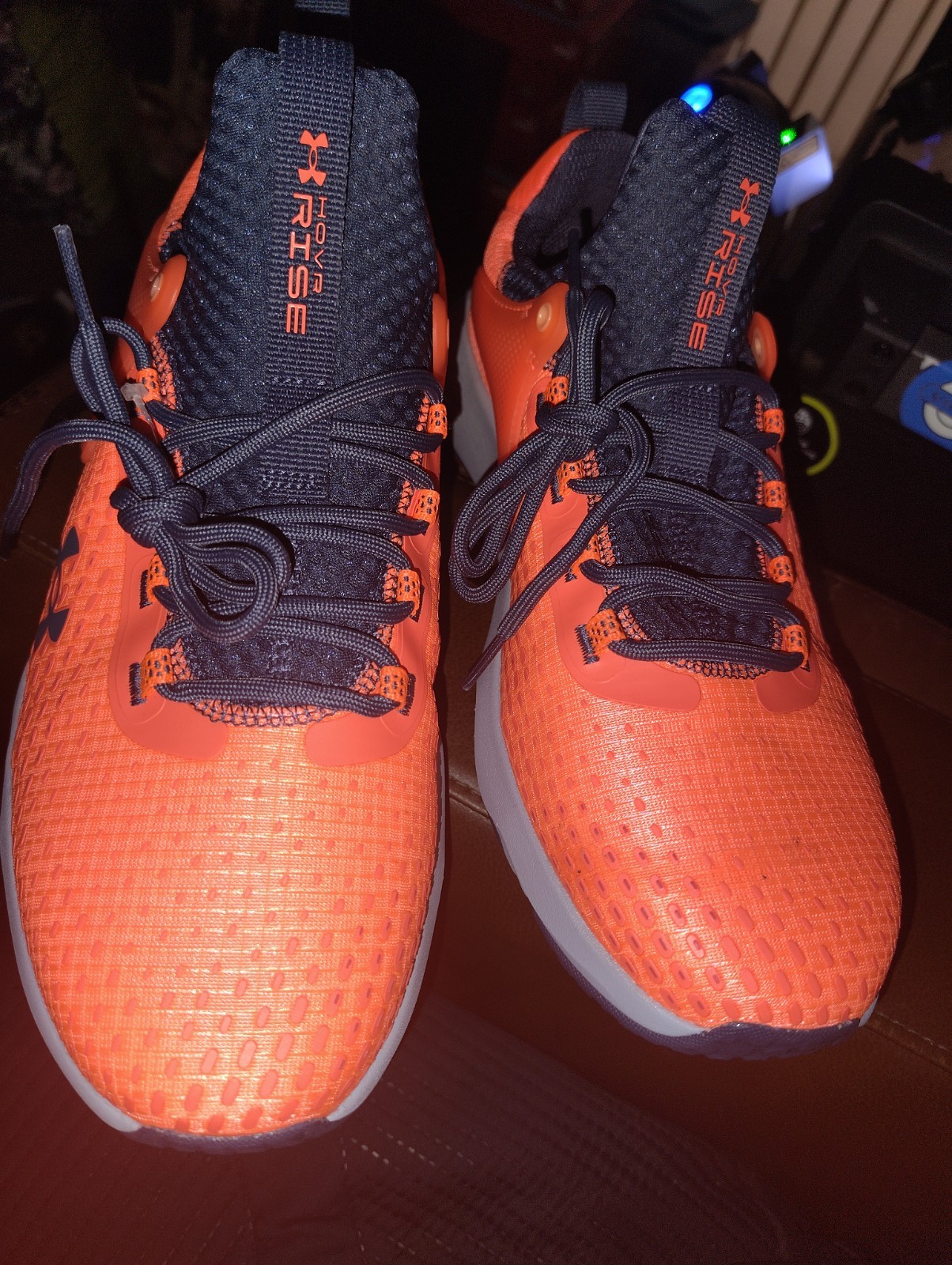 Mens Under Armour HOVR Rise 4 Running Shoes 3025565 Blitz Red Sz M12 +🆓 SOCKS