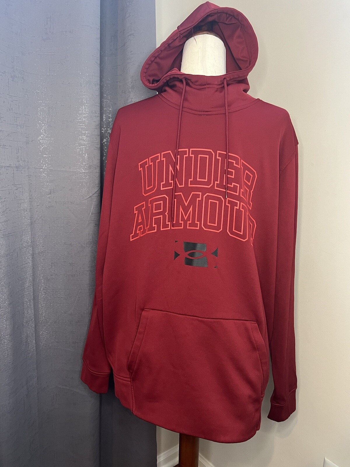 Under Armour Hoodie