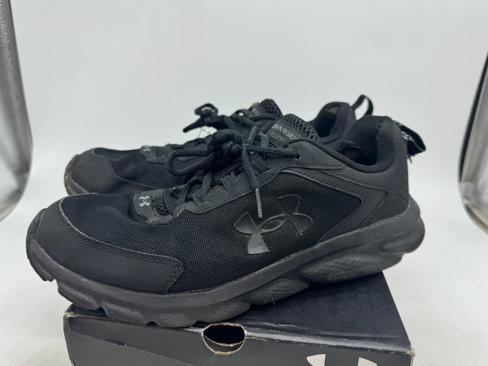 Under Armour Charged Assert 9 Running Sneakers Men’s Black Lace-Up Shoes – 9